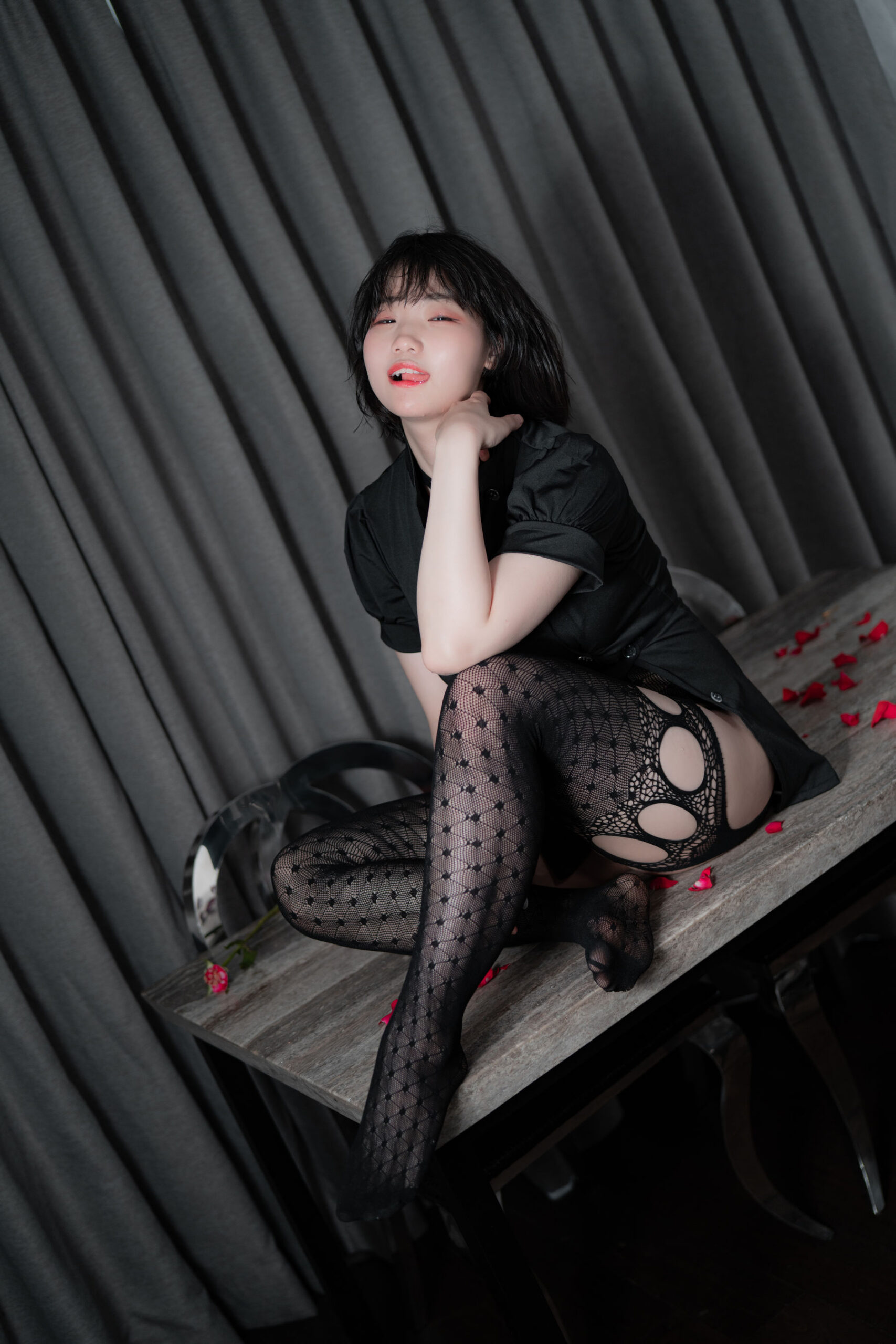 [CreamSoda] Mimmi – Chic Nerd  Maness Nurse 日韩写真-第36张