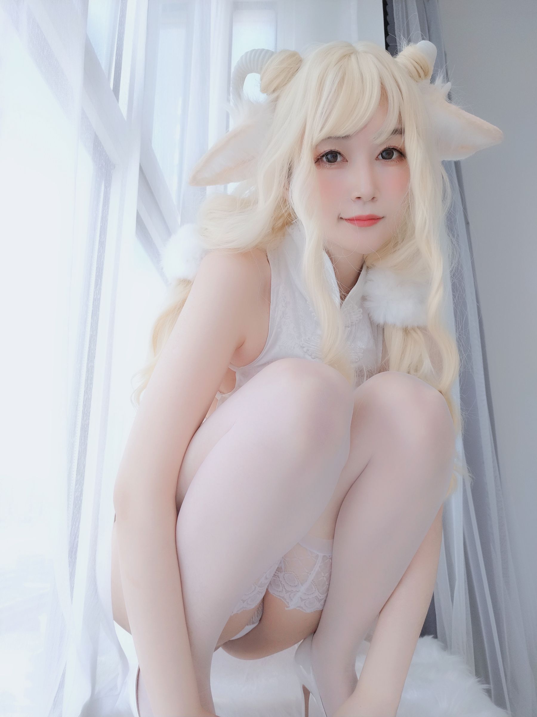 Coser小姐姐白银 – 白旗袍 Cosplay-第65张