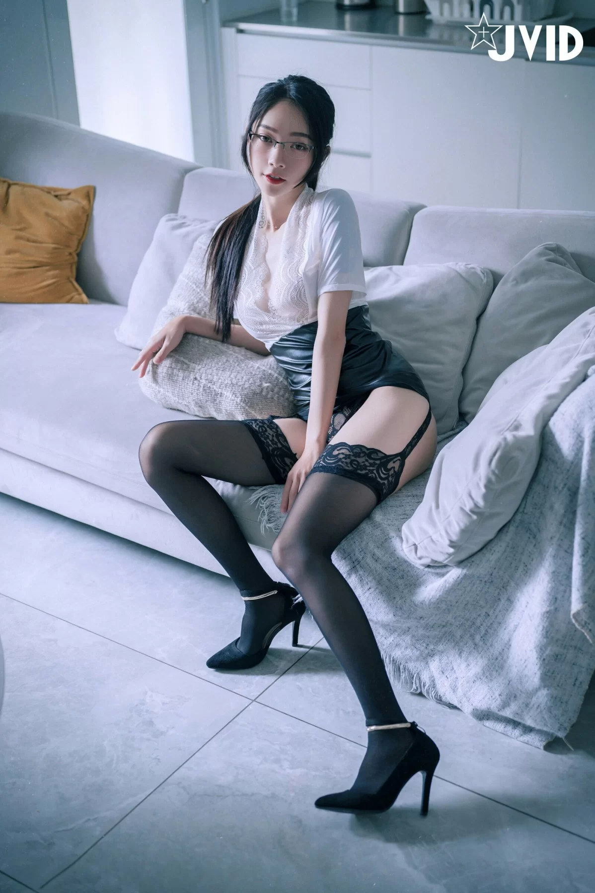 JVID图集 飘飘 – 保险业务员 Cosplay-第96张