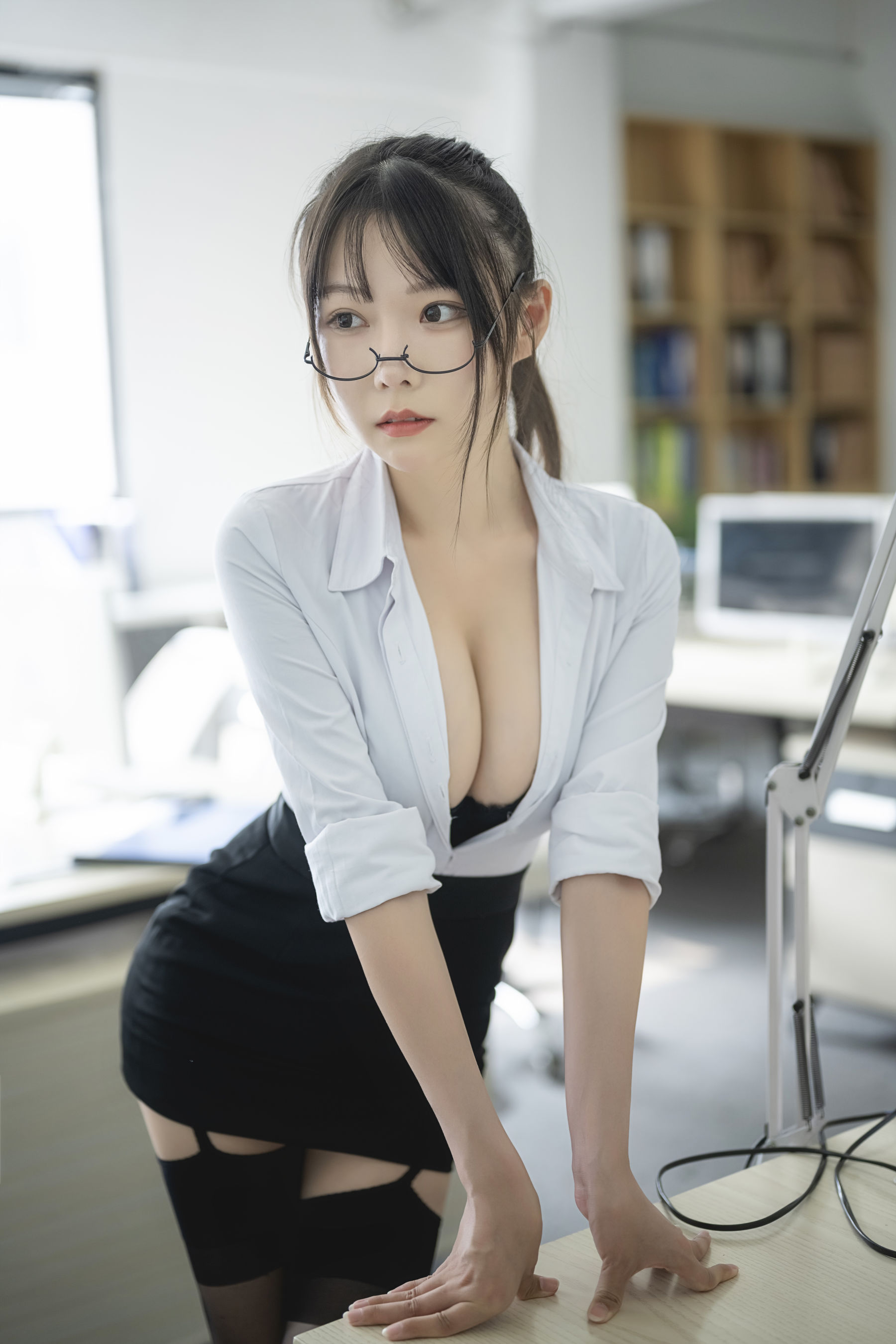 香草喵露露 – 黑白职业OL Cosplay-第50张
