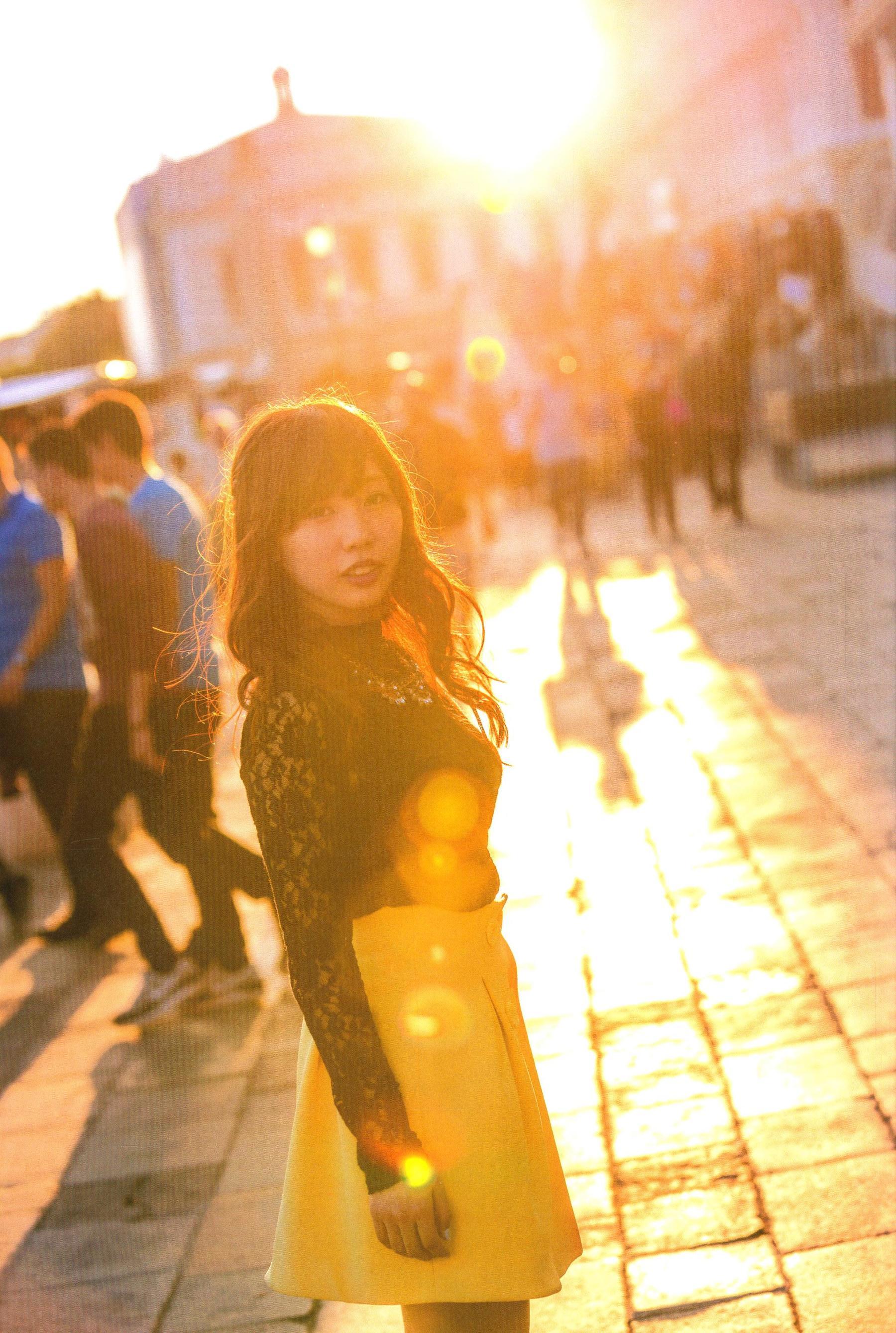 楠田亜衣奈 ファーストソロ写真集「くすくすくっすん」 Cosplay-第6张