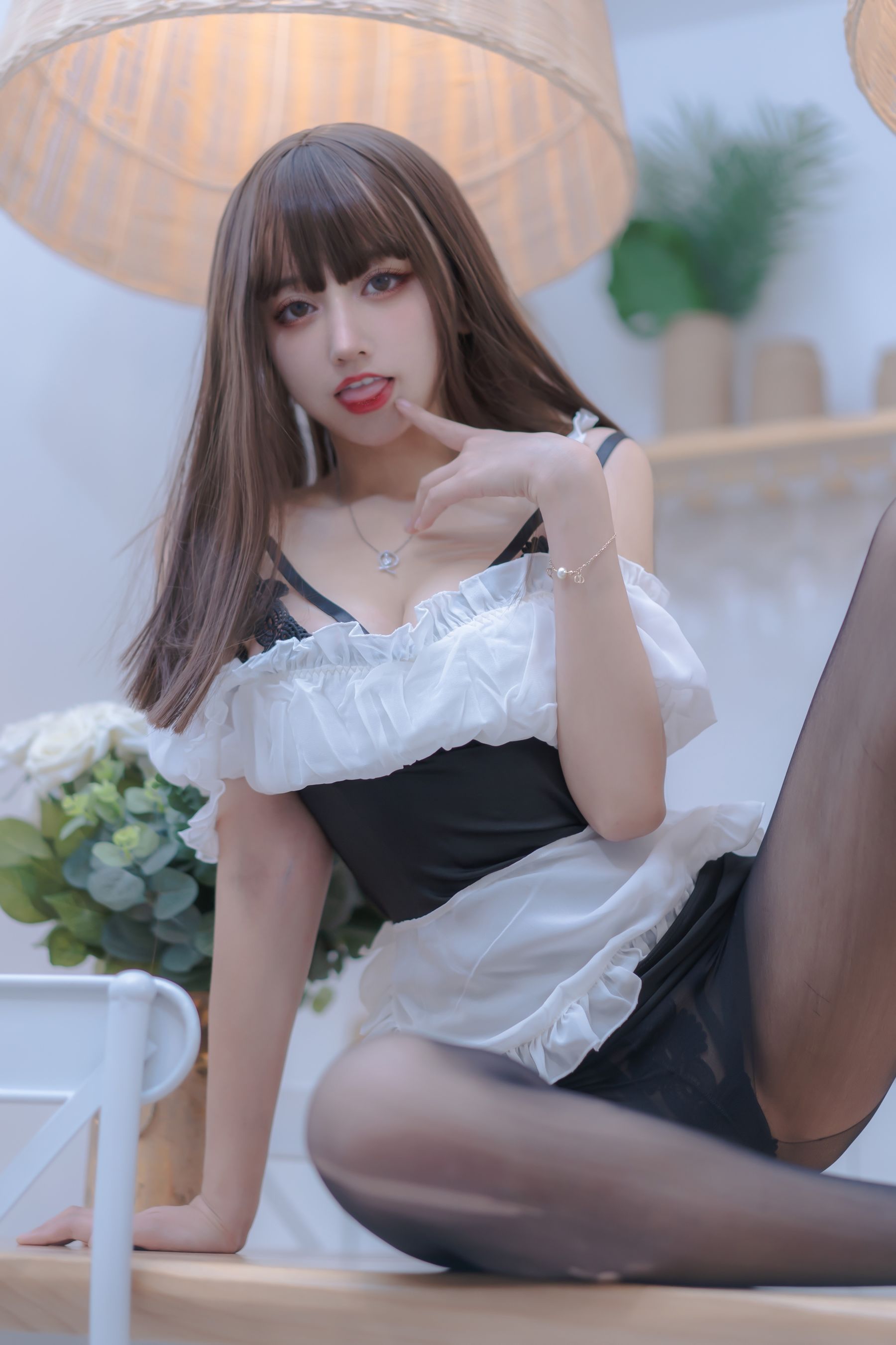 斗鱼米线线sama – 女仆使用手册 Cosplay-第2张