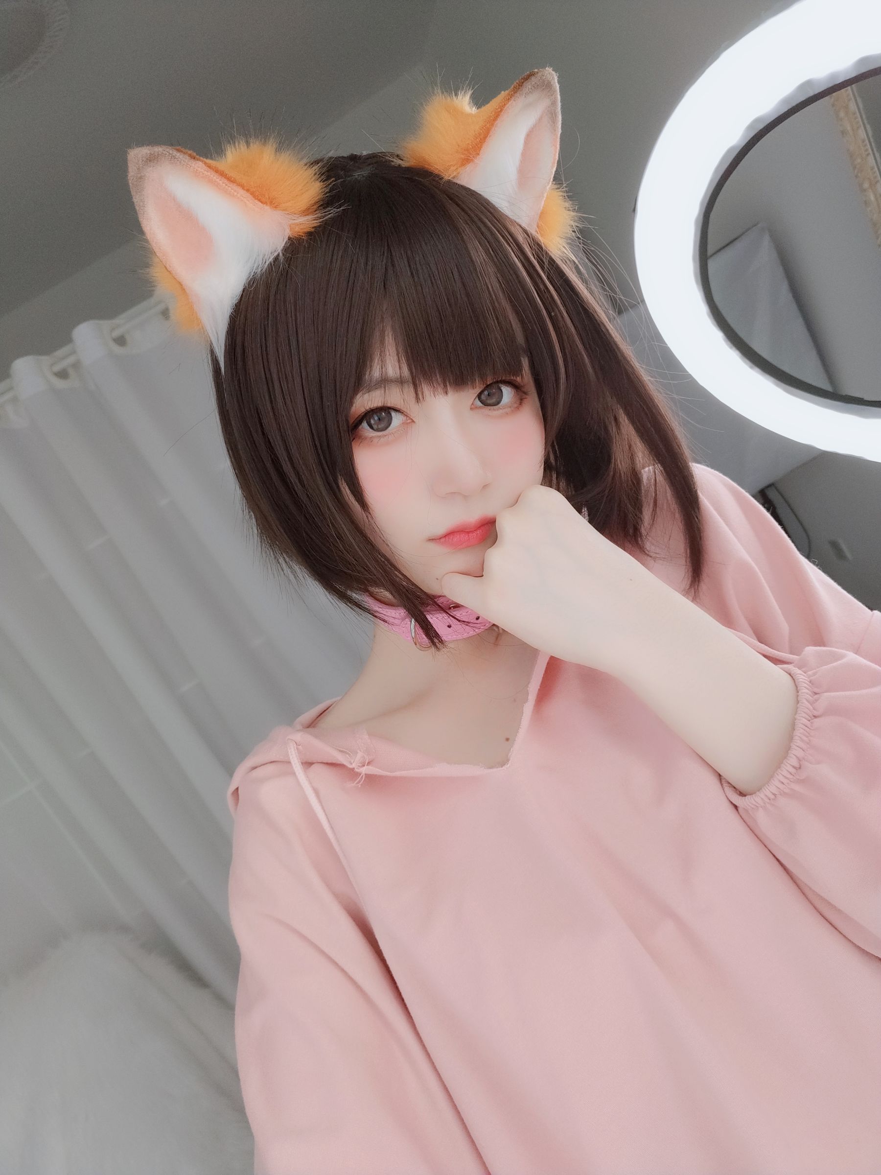 Coser小姐姐白银 – 粉红狐狸 Cosplay-第2张