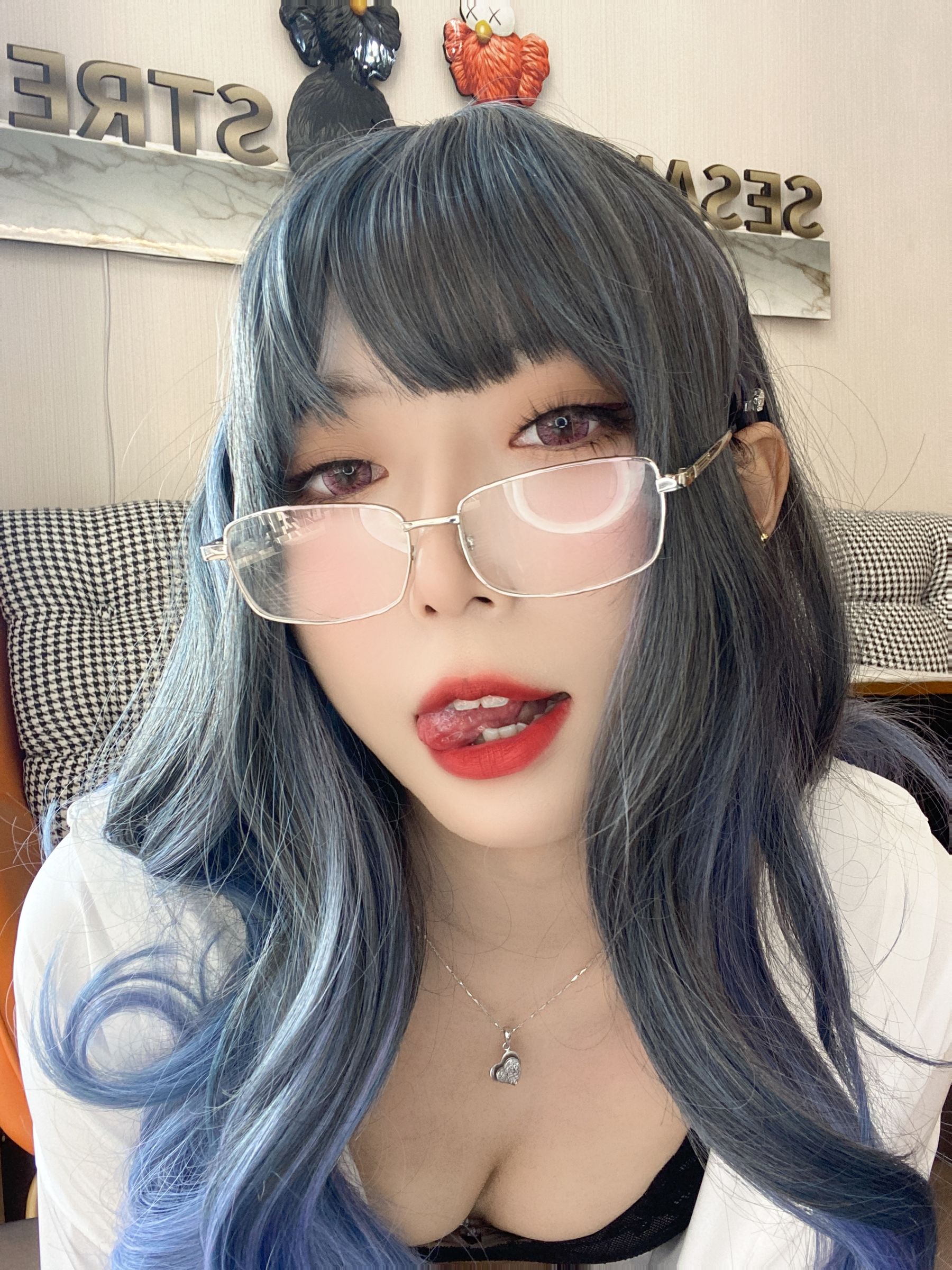 动漫博主Money冷冷 – 白衬衫 Cosplay-第68张