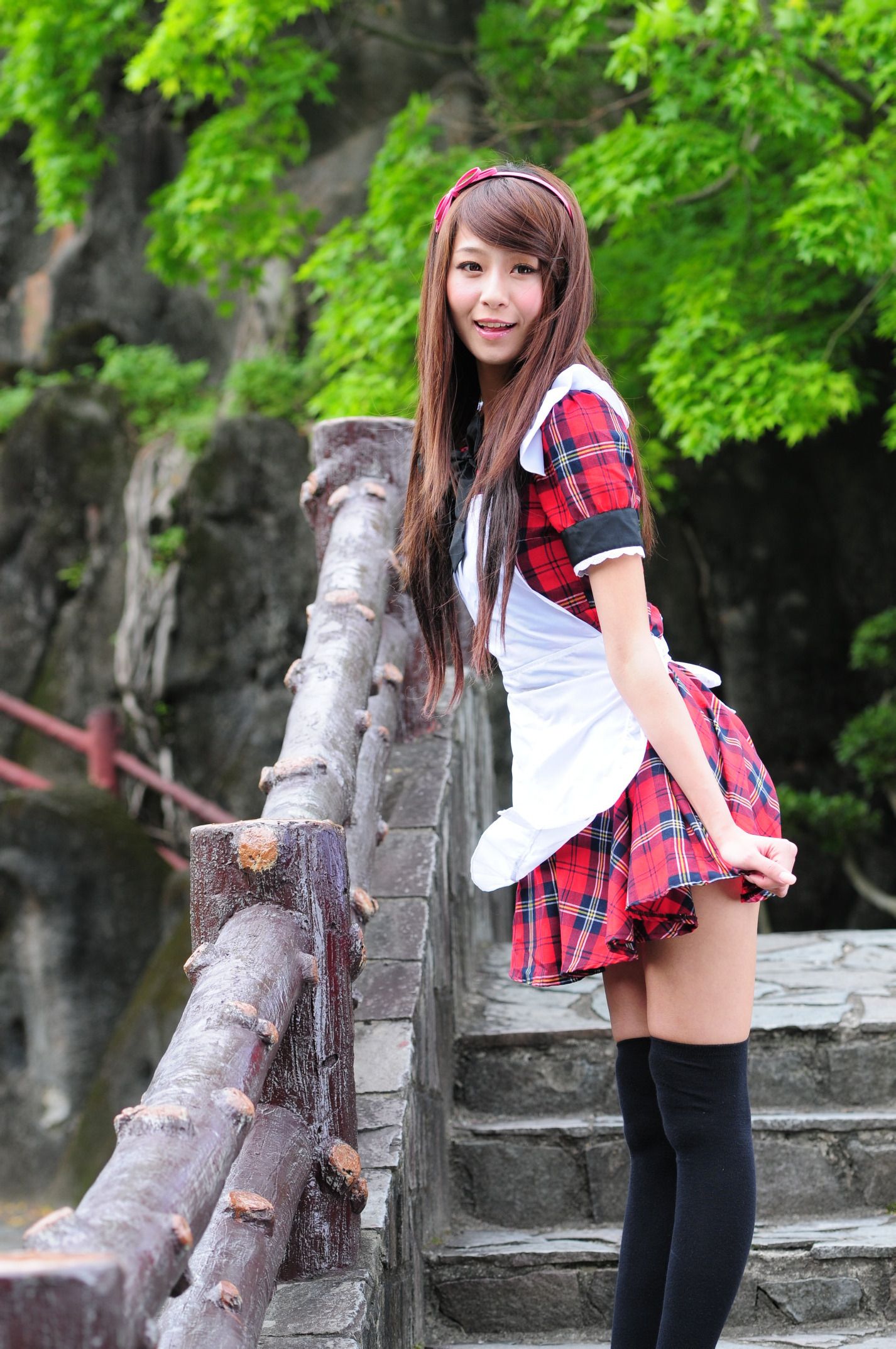 winnie小雪@庄温妮《校园长筒袜女仆美拍》 Cosplay-第51张
