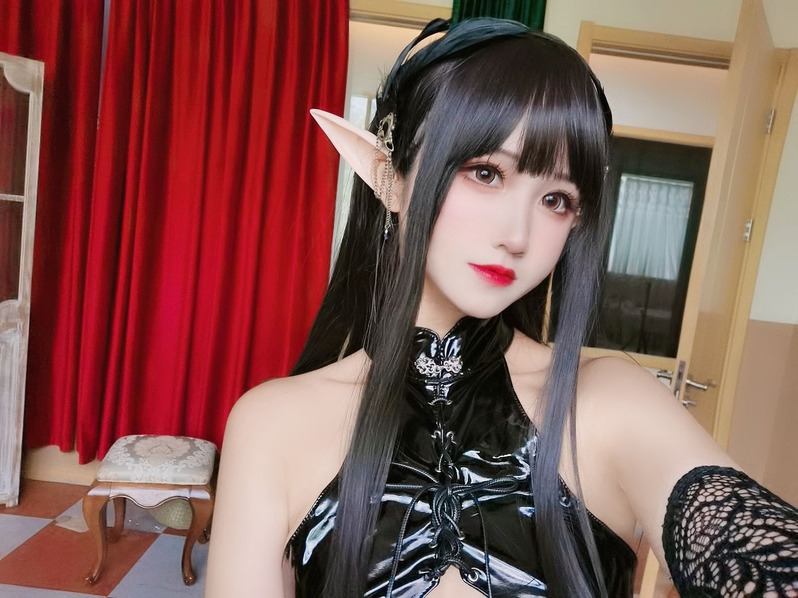 微博妹子三度_69 – 黑旗袍 Cosplay-第29张