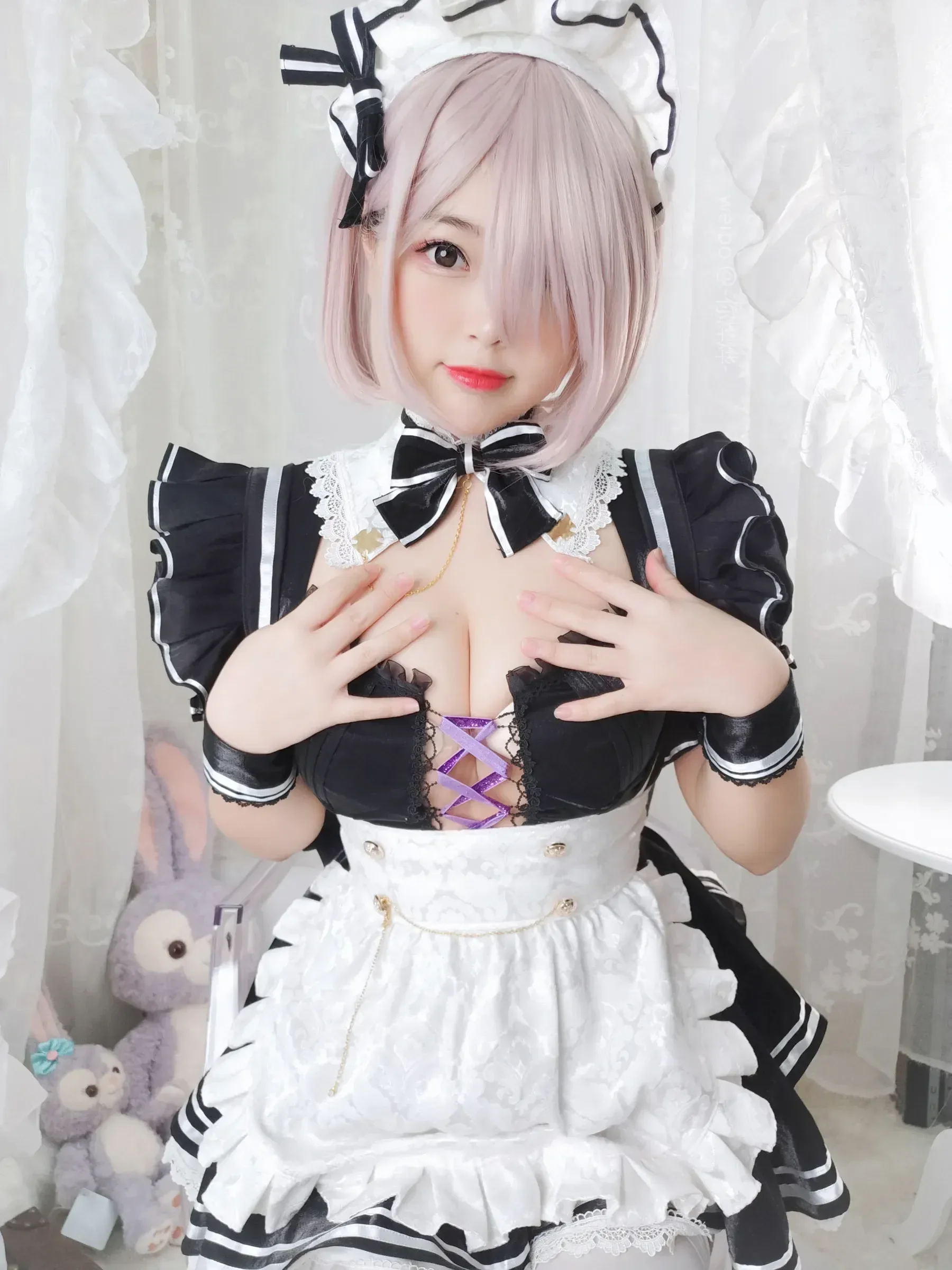 白烨 – 玛修色女仆 Cosplay-第1张