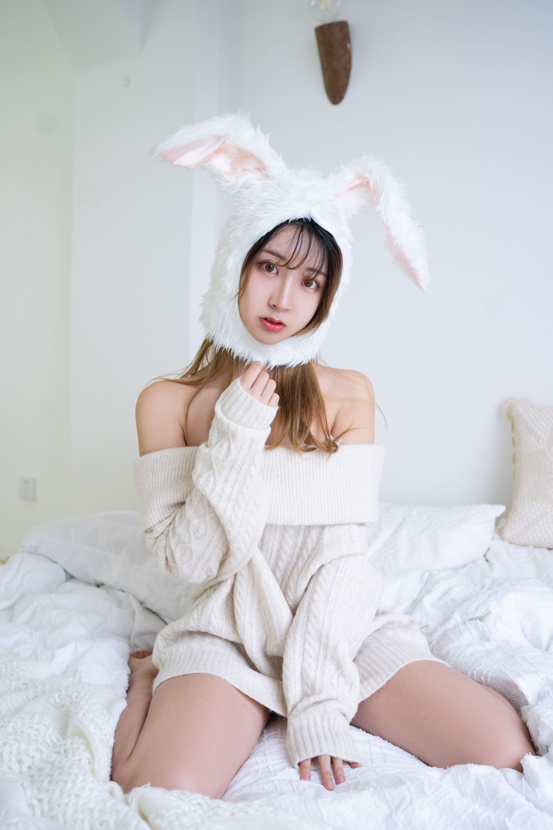 [萝莉COS] 黑川 – 年上彼女 婚纱+毛衣 Cosplay-第10张