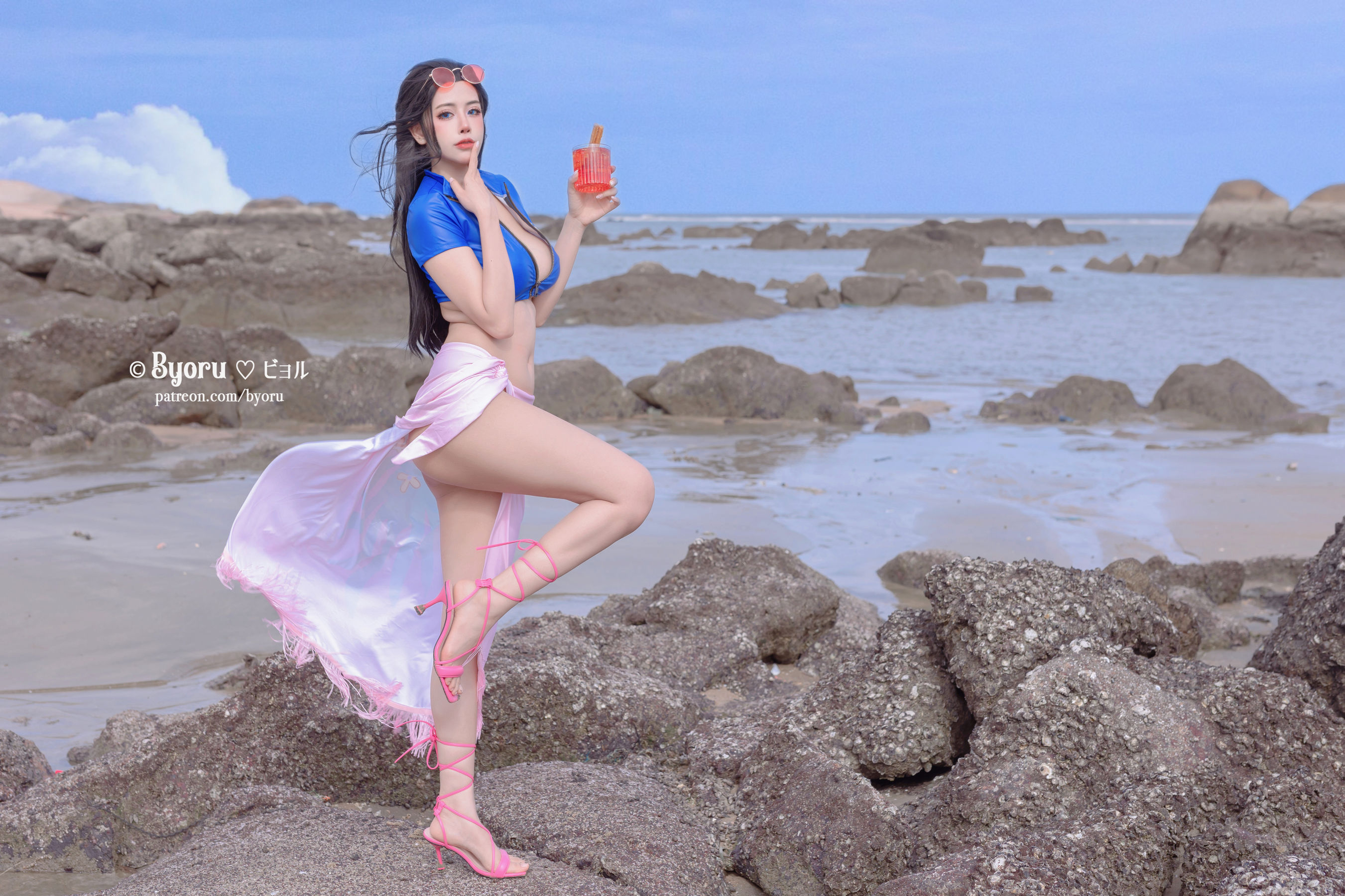 日本性感萝莉Byoru – Nico Robin Cosplay-第27张