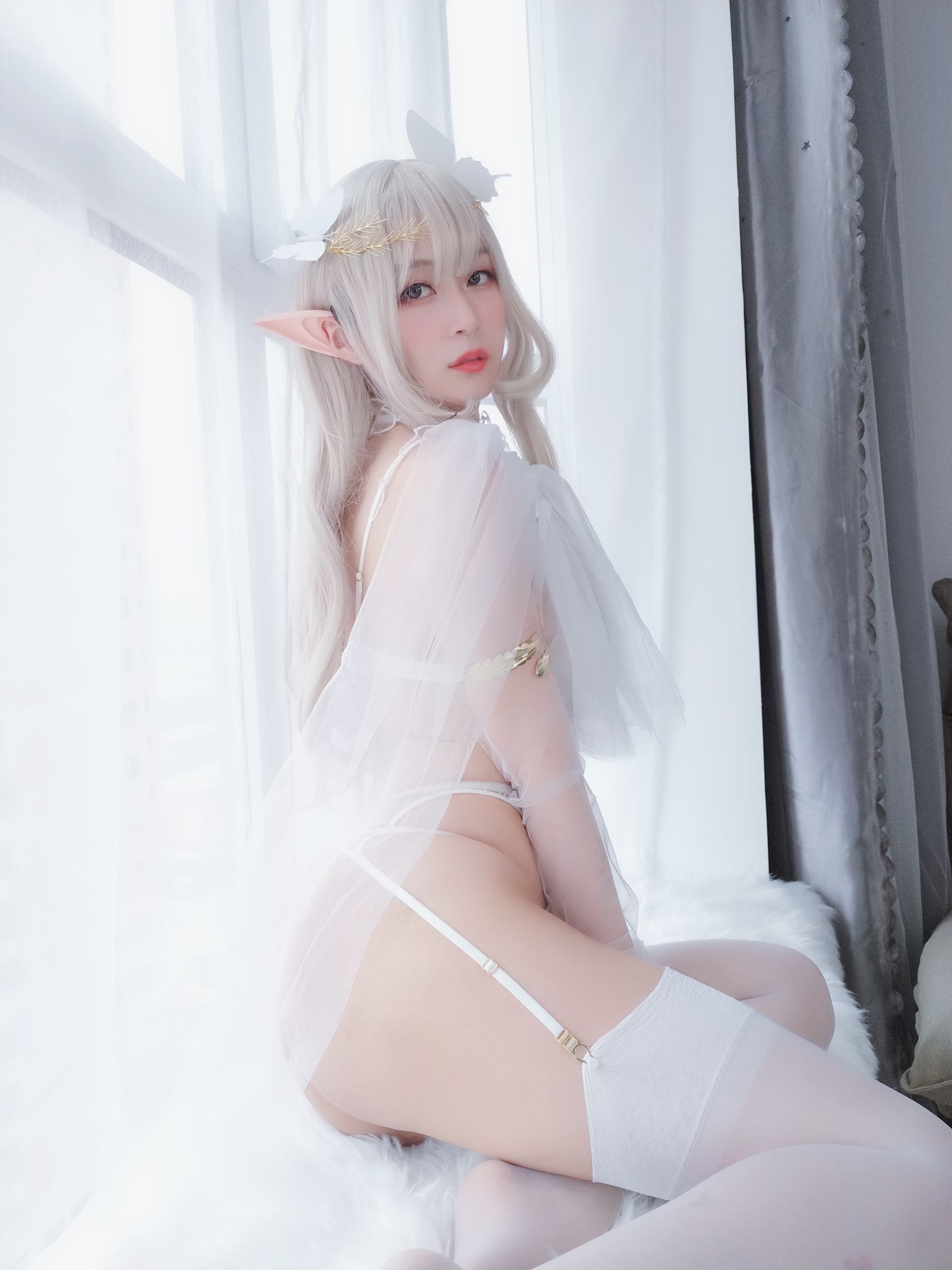 Coser小姐姐白银 纯白精灵 Cosplay-第3张