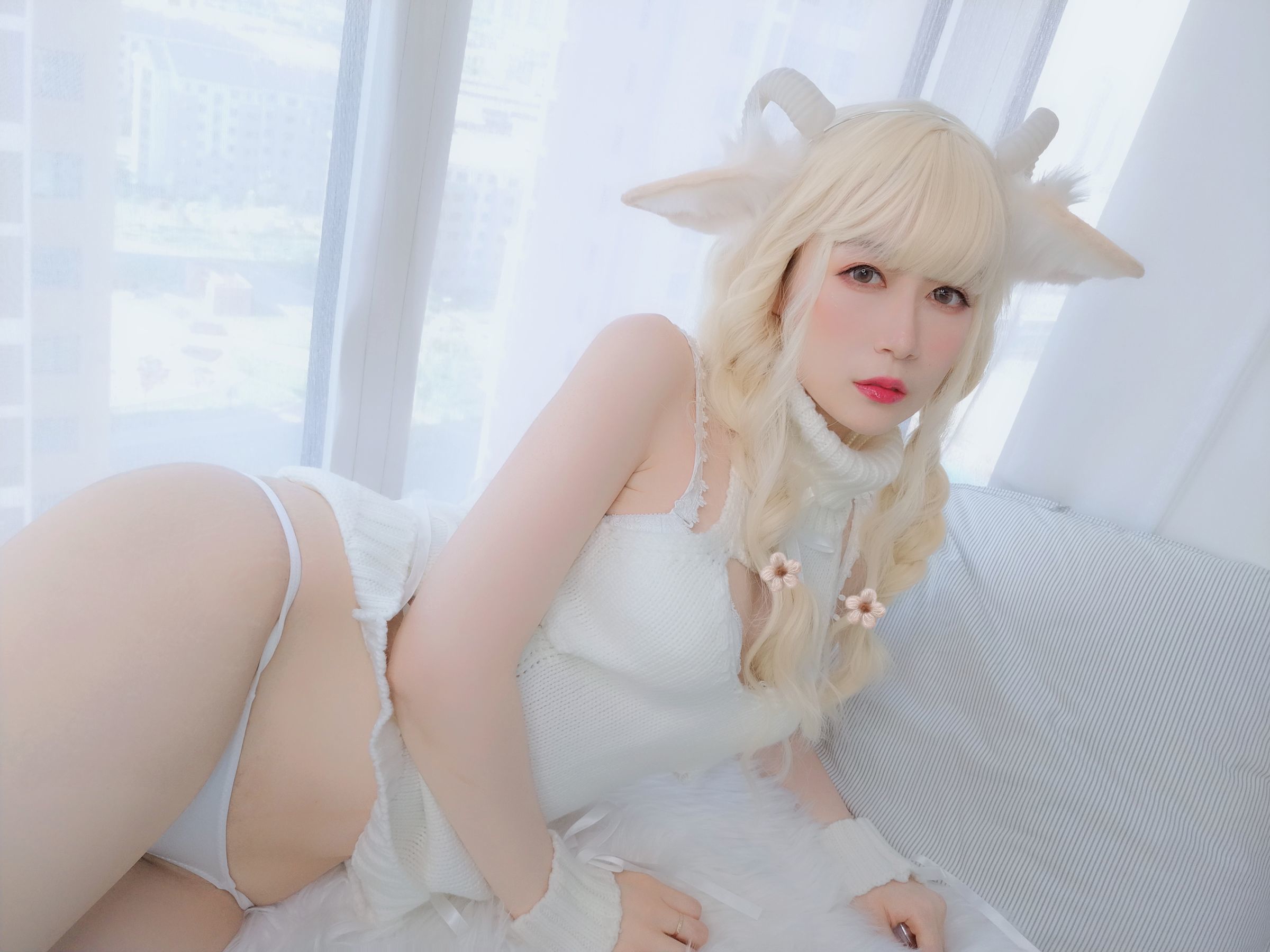 Coser小姐姐白银 – 小白羊 Cosplay-第5张