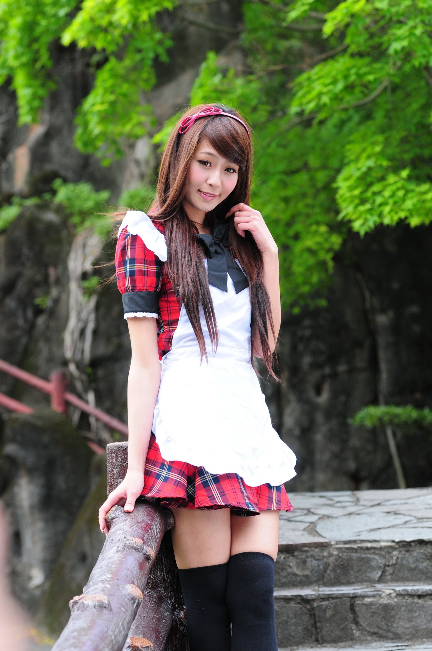 winnie小雪@庄温妮《校园长筒袜女仆美拍》 Cosplay-第50张