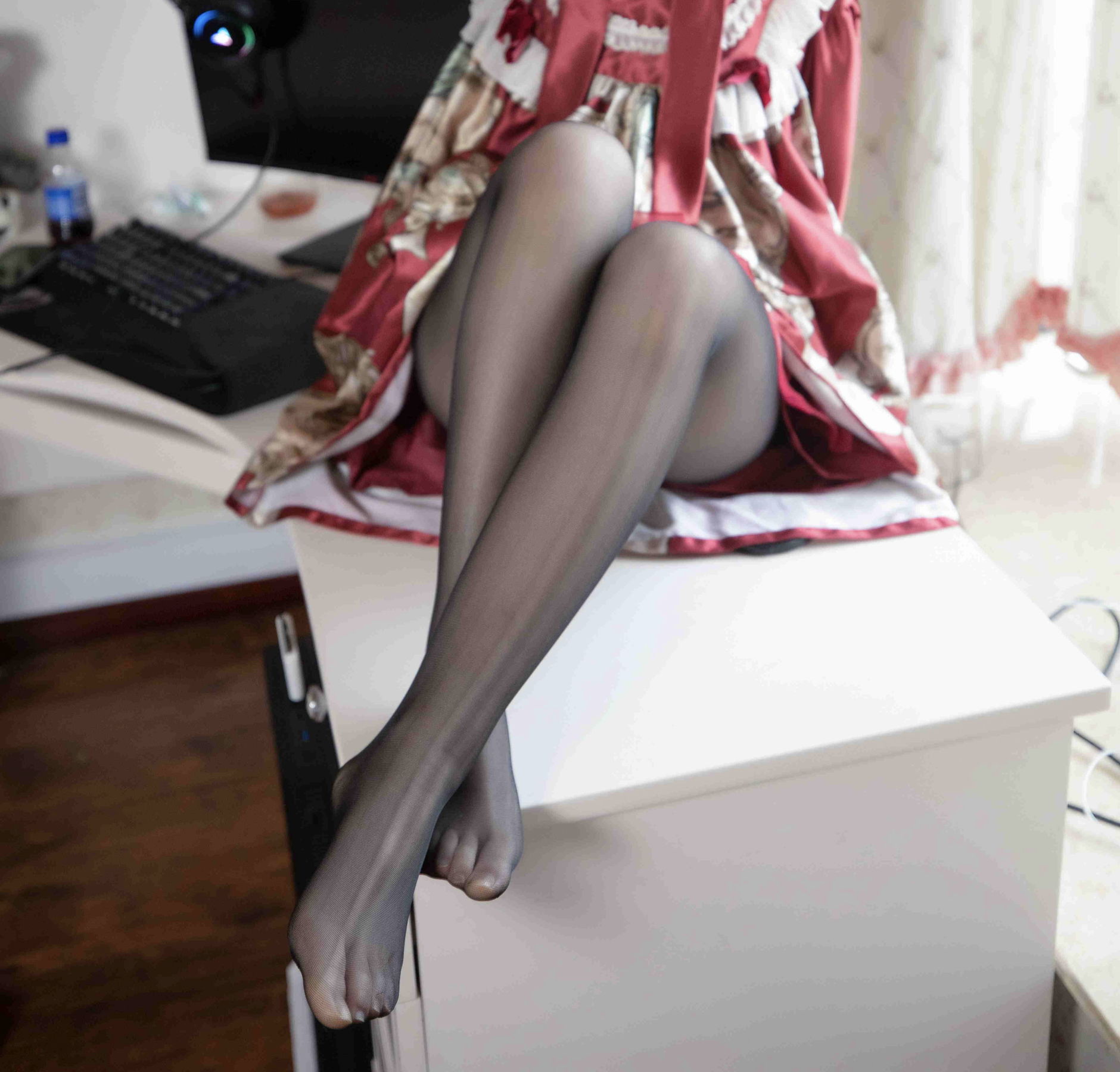 幻琪琪 – 红色Lolita 黑丝 Cosplay-第31张