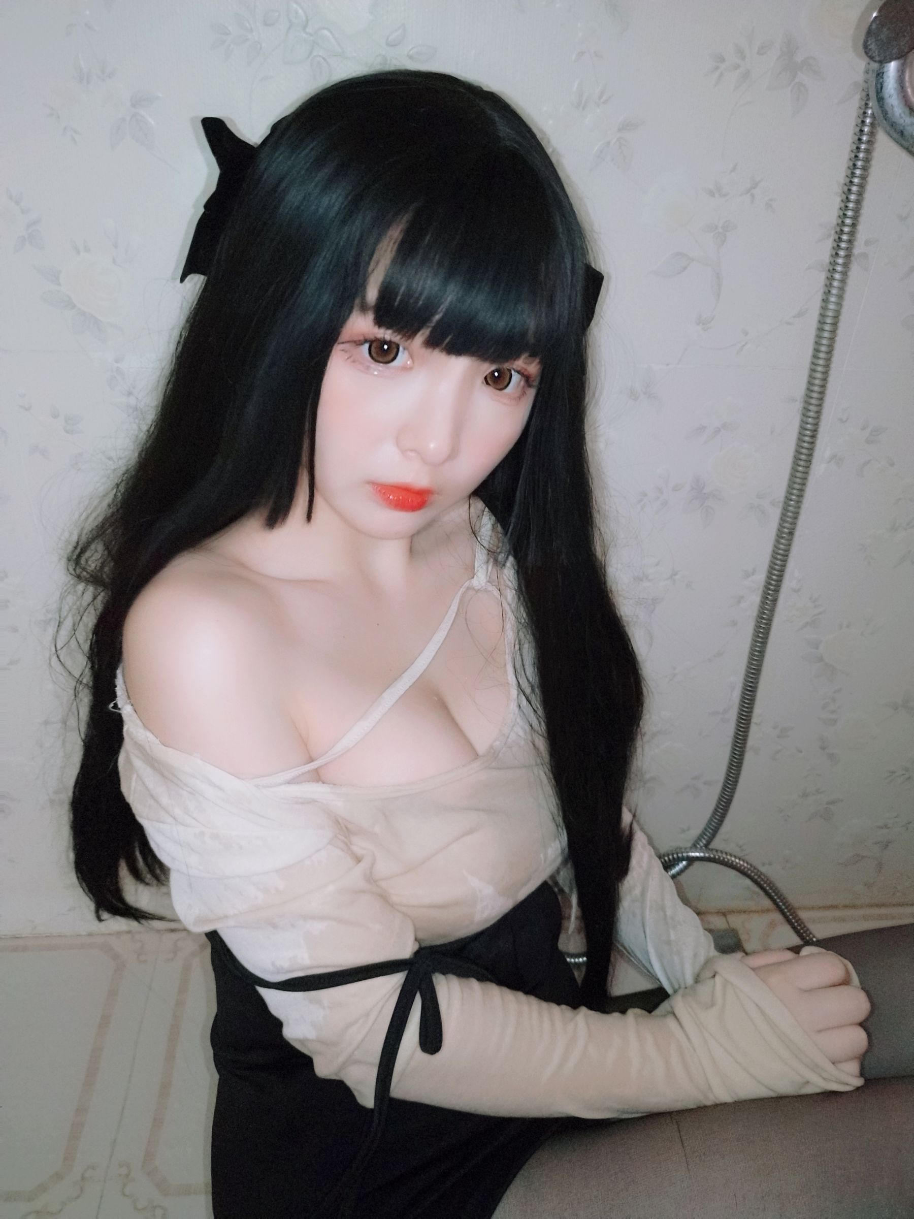[Cosplay写真] 二次元美女古川kagura – 浴室湿身黑丝 Cosplay-第35张