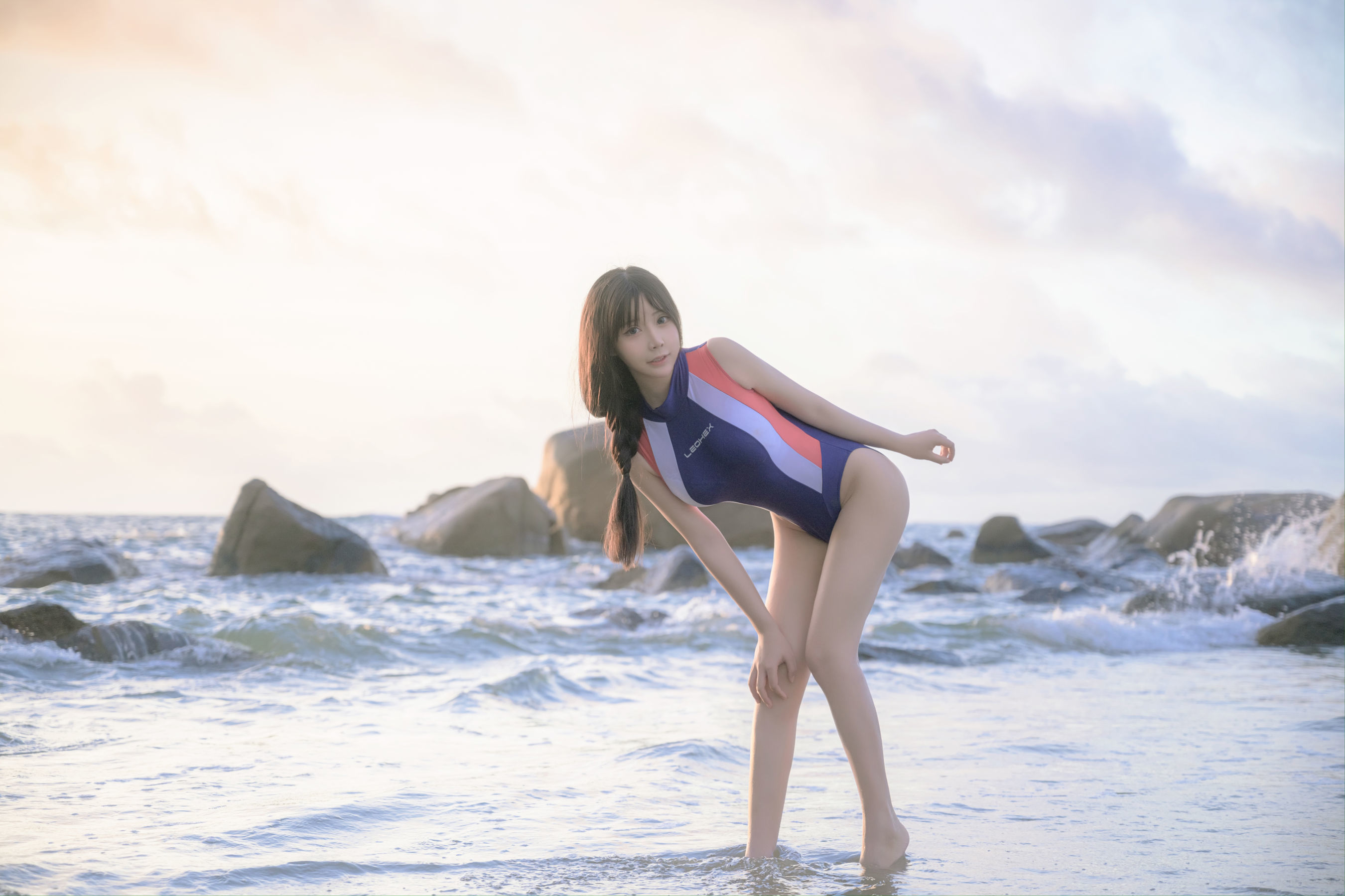 二次元妹子抱走莫子aa – 竞技泳衣 Cosplay-第56张