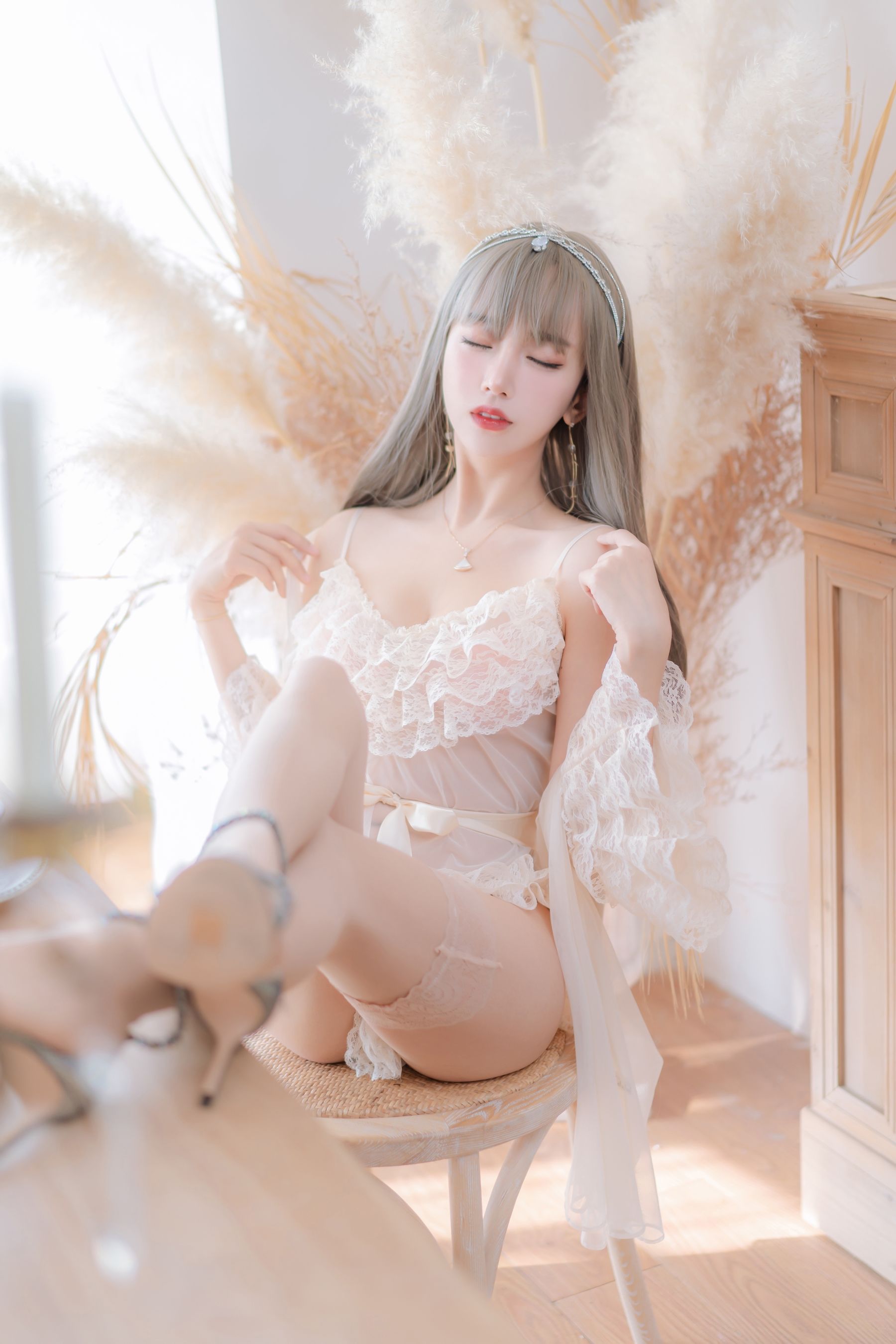 斗鱼米线线sama – 凡尔赛公主 Cosplay-第1张