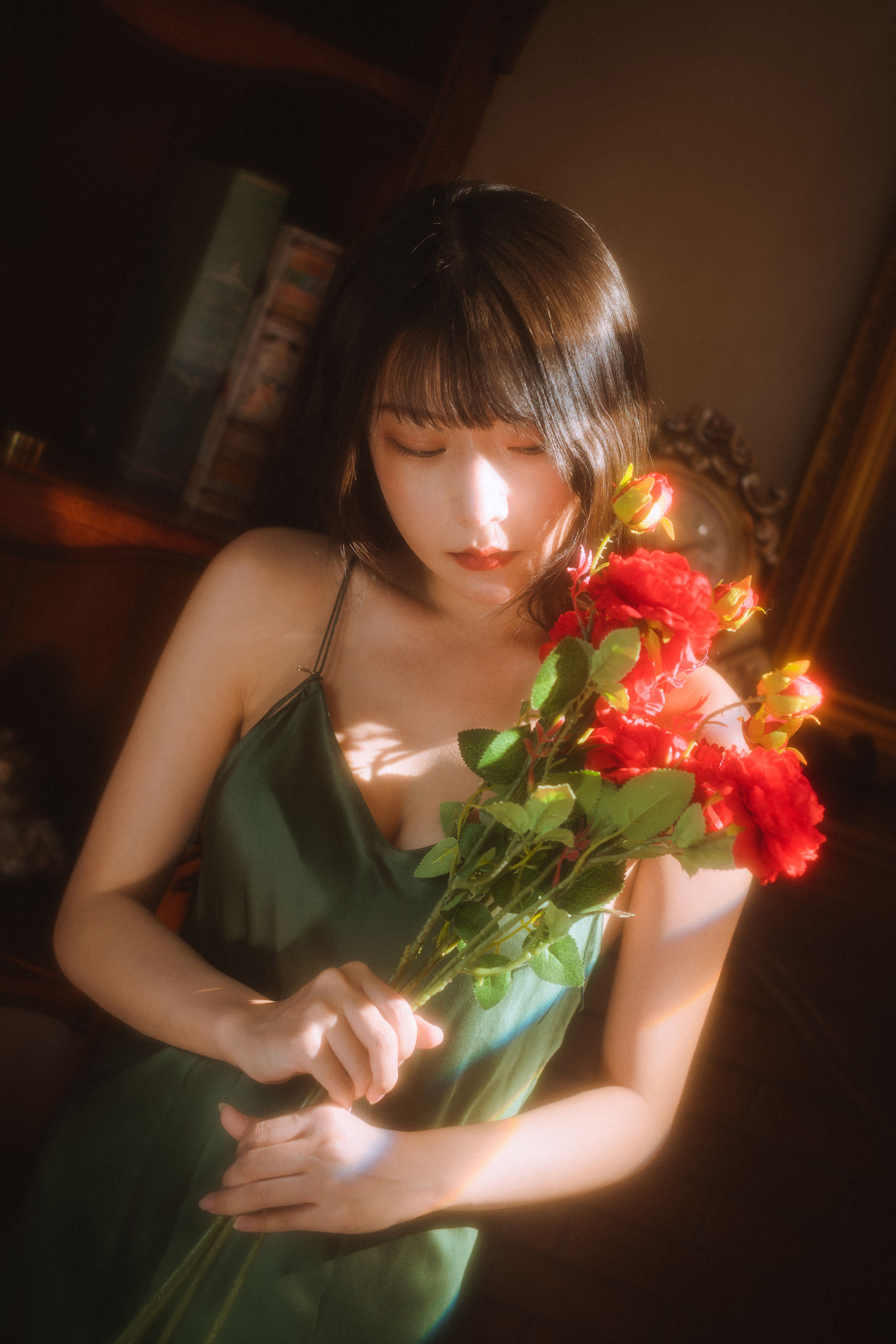 香草喵露露 – 杨枝甘露 绿色连衣裙 Cosplay-第36张