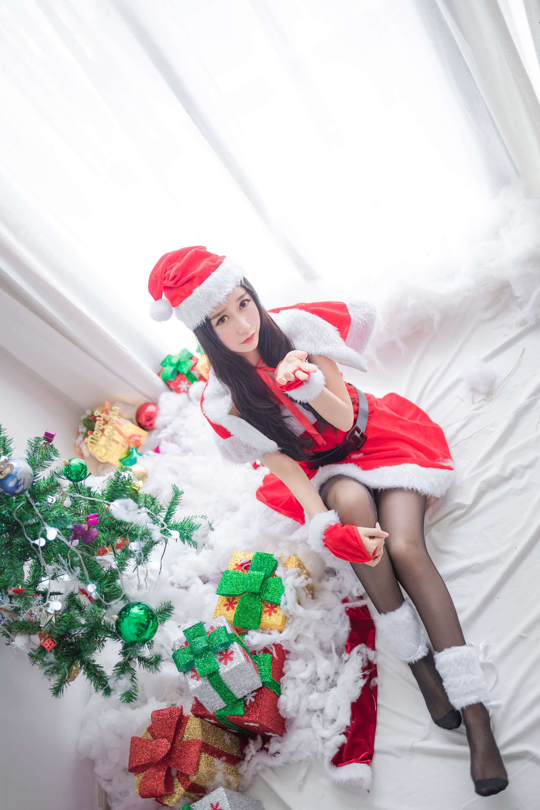 萌系小姐姐木绵绵OwO 圣诞老人和驯鹿酱 Cosplay-第1张