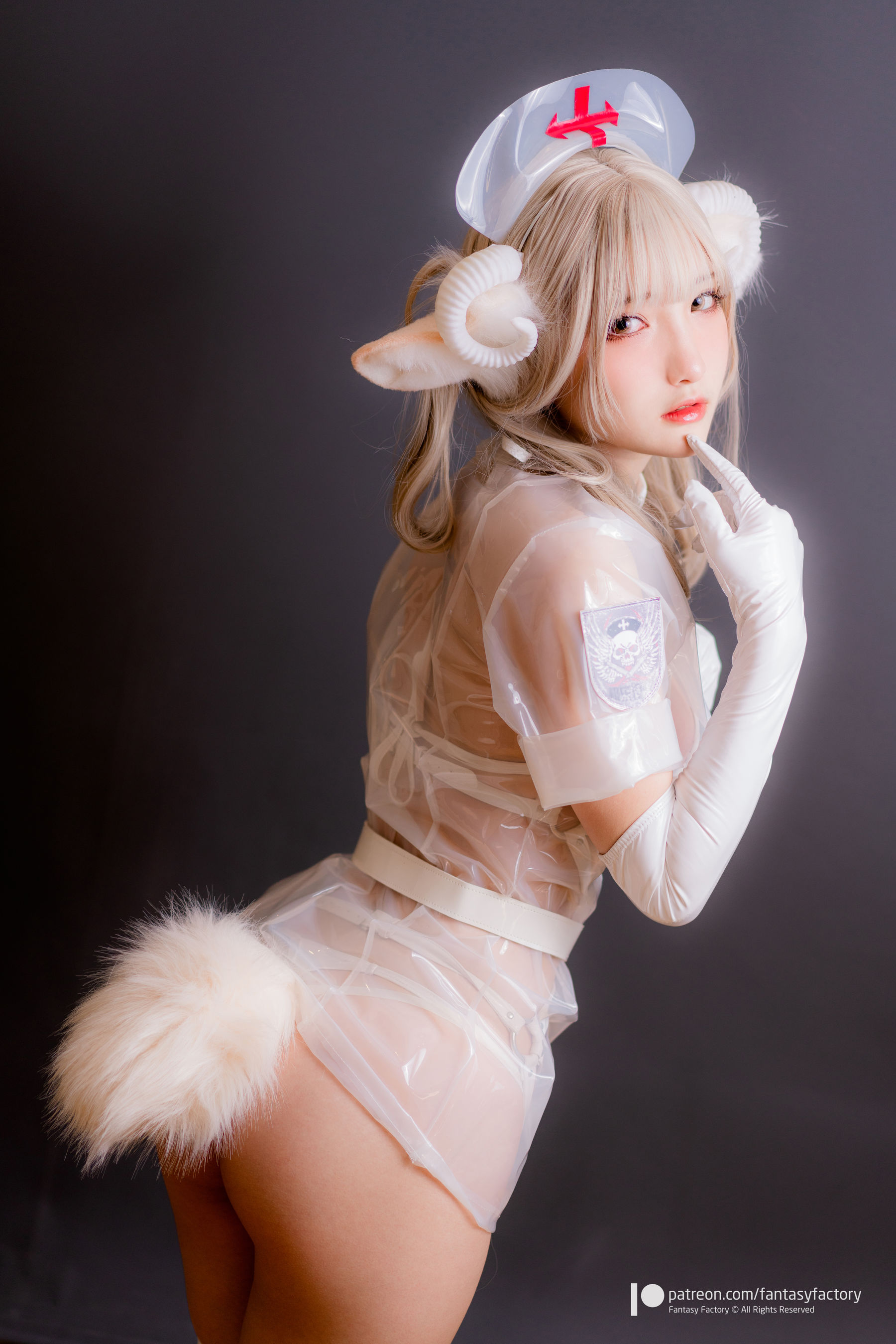 [Cosplay写真] 小丁 《Fantasy Factory》 – 2020.06 护士 死库水 Cosplay-第59张