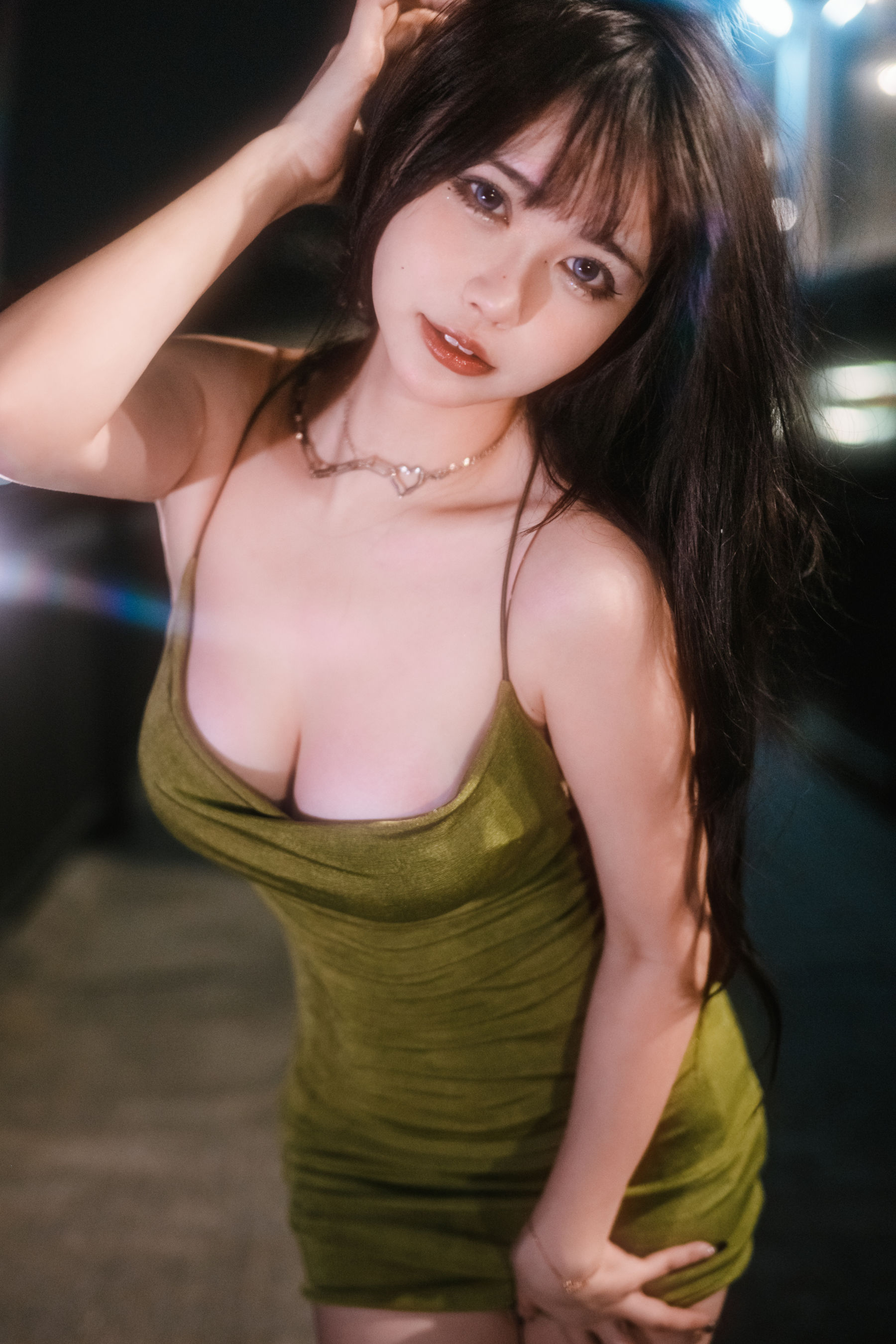 Tina很妖孽呀 – 绿色连衣裙 Cosplay-第32张