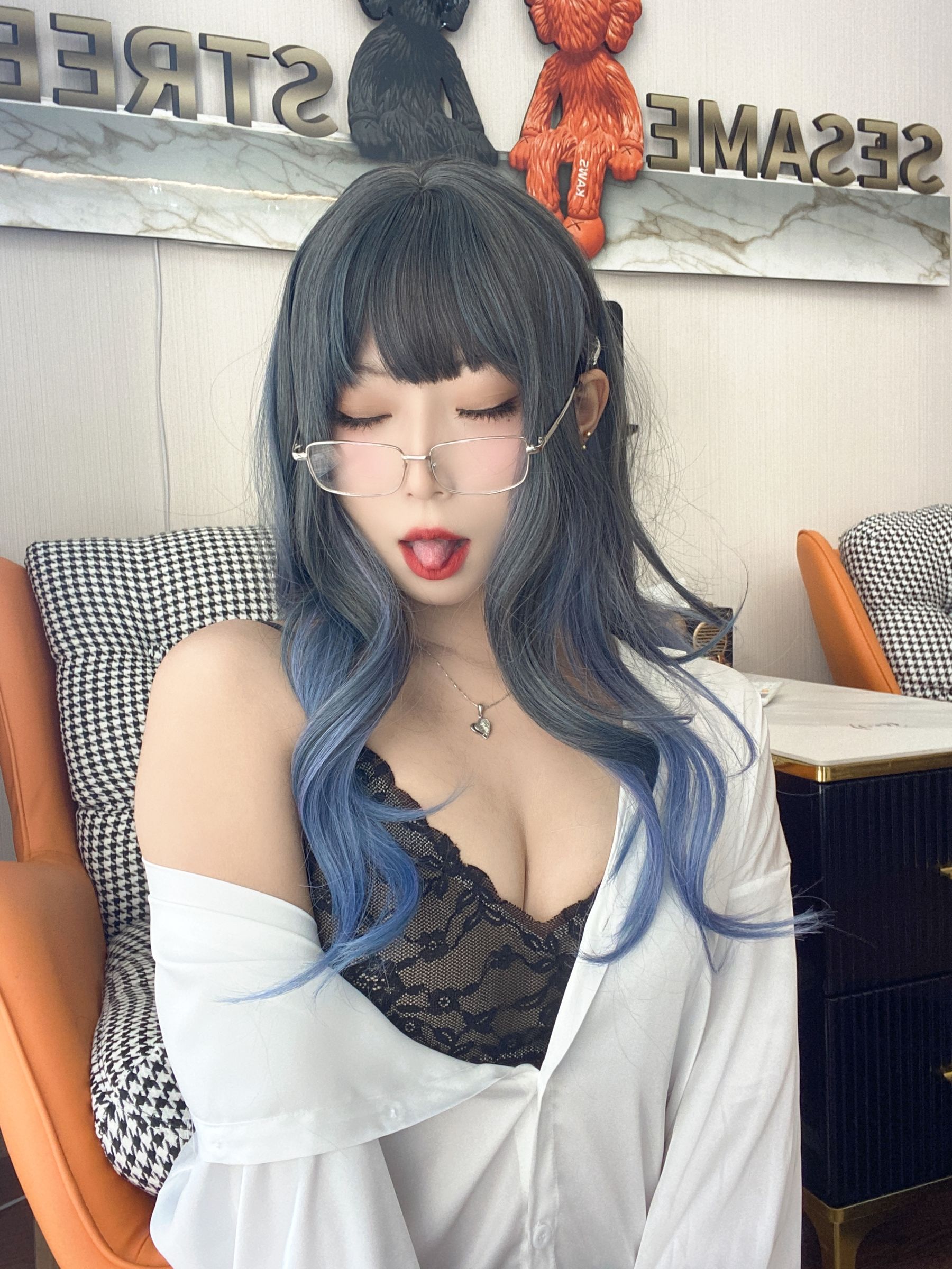 动漫博主Money冷冷 – 白衬衫 Cosplay-第41张