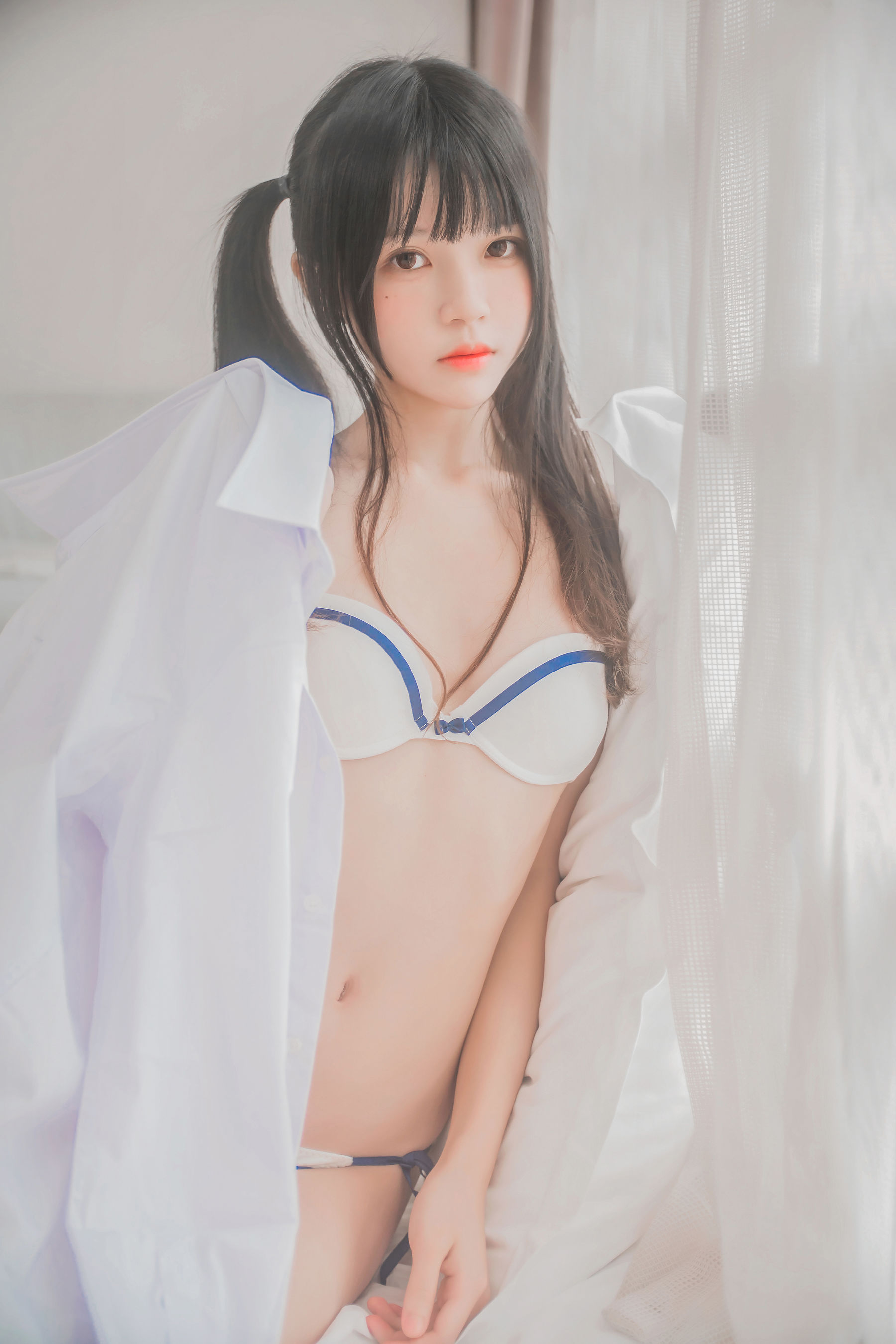 桜桃喵 《白衬衫双马尾》 Cosplay-第32张