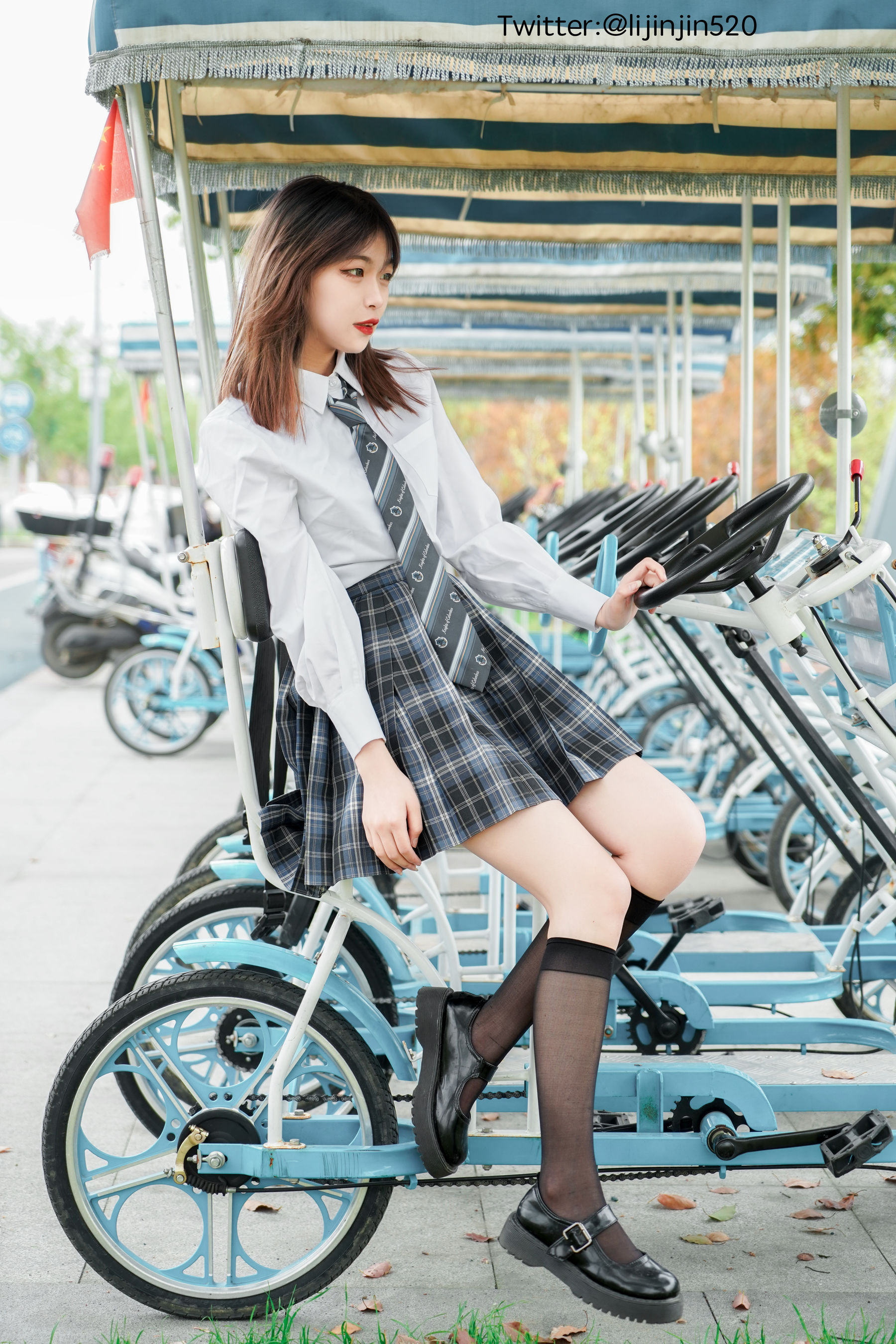 梨瑾瑾 – 户外JK2 Cosplay-第46张