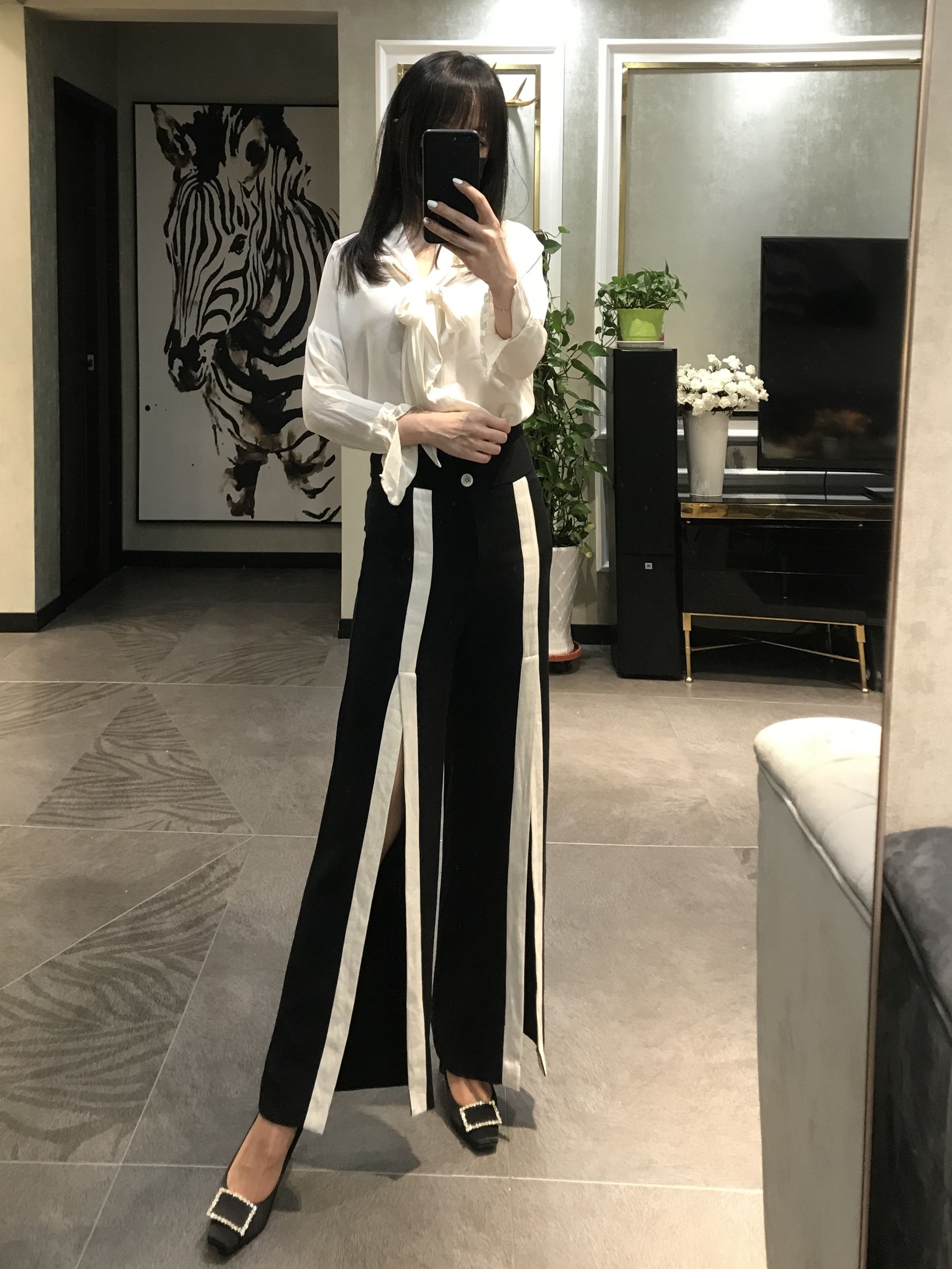 丝足博主麋鹿_Monroe 2020.04.29 肉色亮丝 Cosplay-第5张