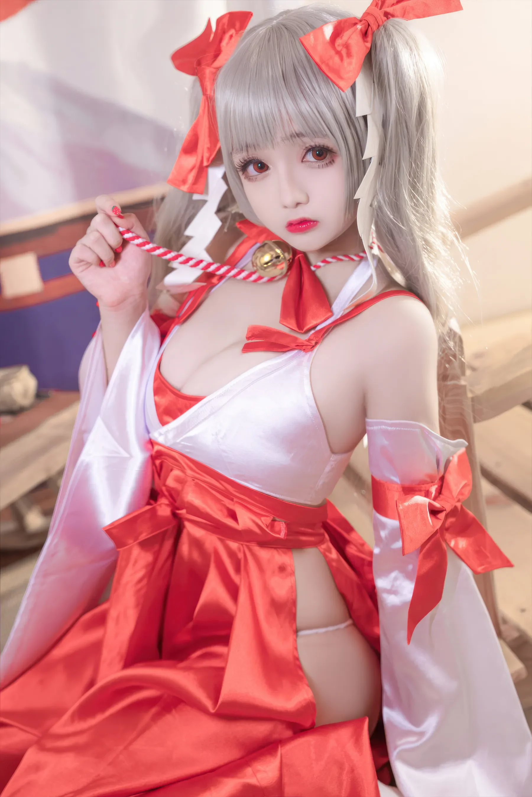 日奈娇 – 碧蓝航线 可畏巫女 Cosplay-第1张