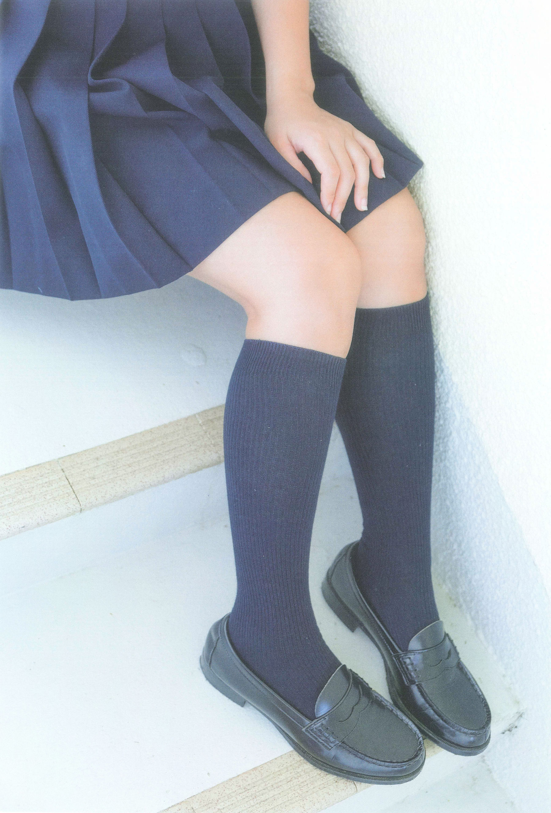 Manami Arai 新井愛瞳『セブンティーンズ@ブルー』1st写真集 Cosplay-第1张