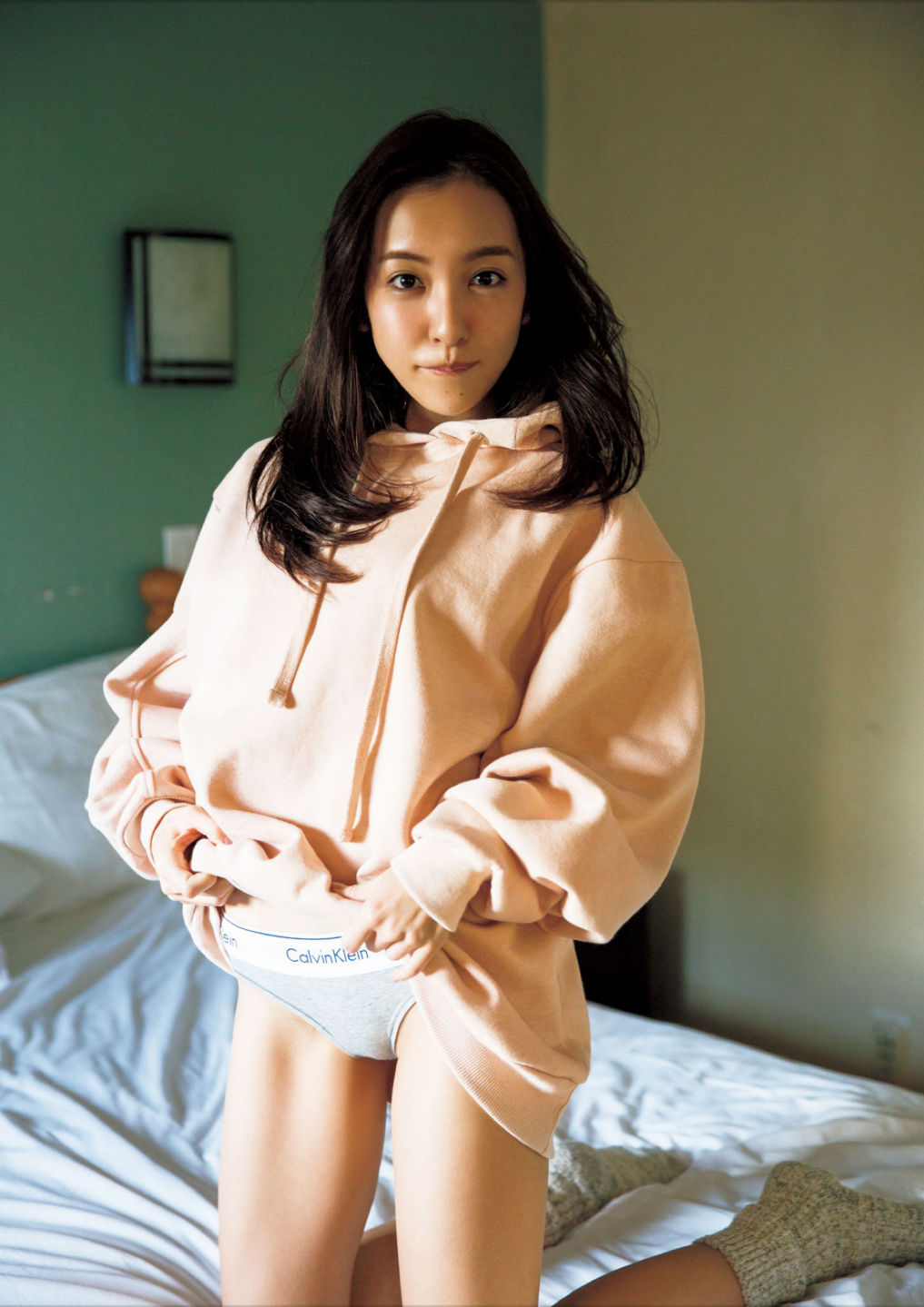 板野友美 写真集「Wanderer」(Kindle) Cosplay-第12张