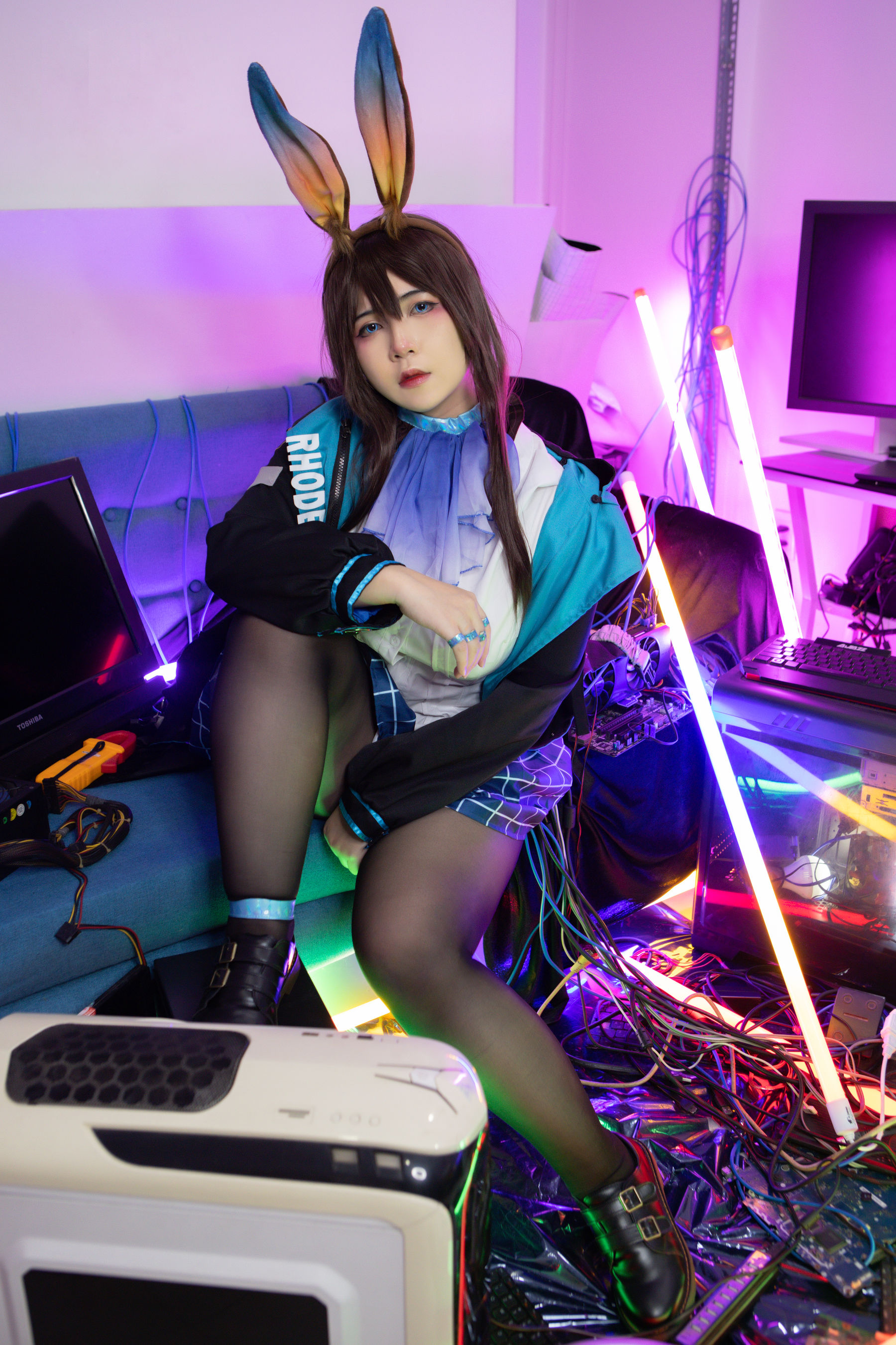 Uy Uy – Amiya (Arknights) Cosplay-第3张