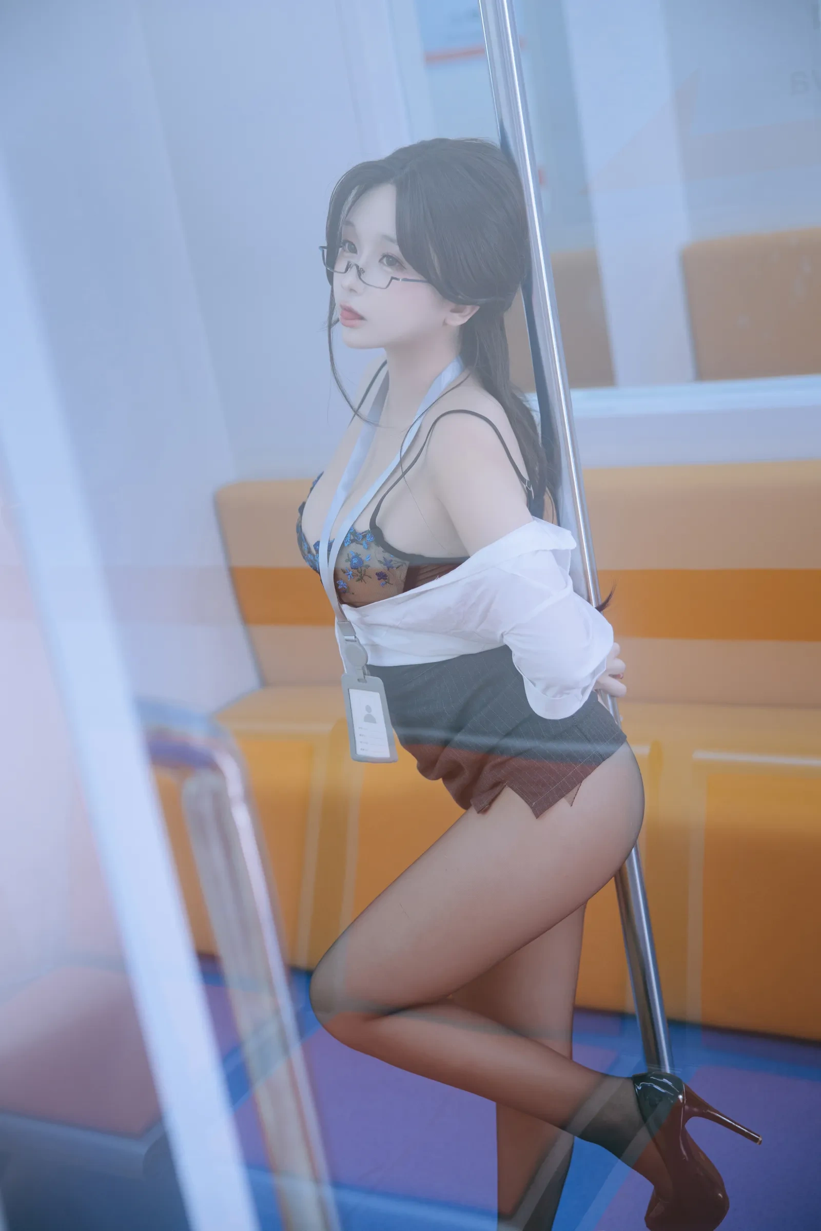 日奈娇 – 地铁OL Cosplay-第23张