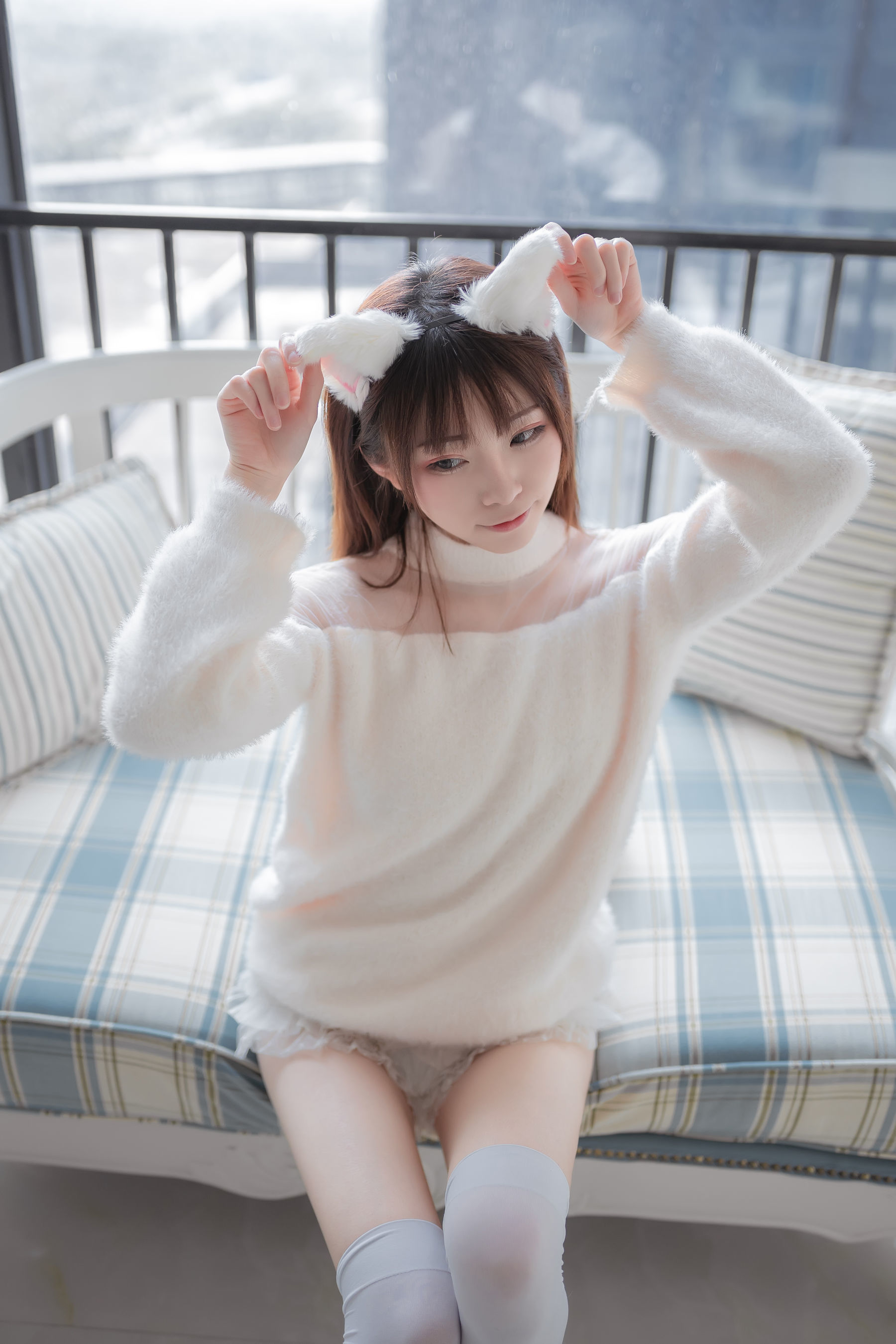 动漫博主Kitaro_绮太郎 – 白喵女友 Cosplay-第6张