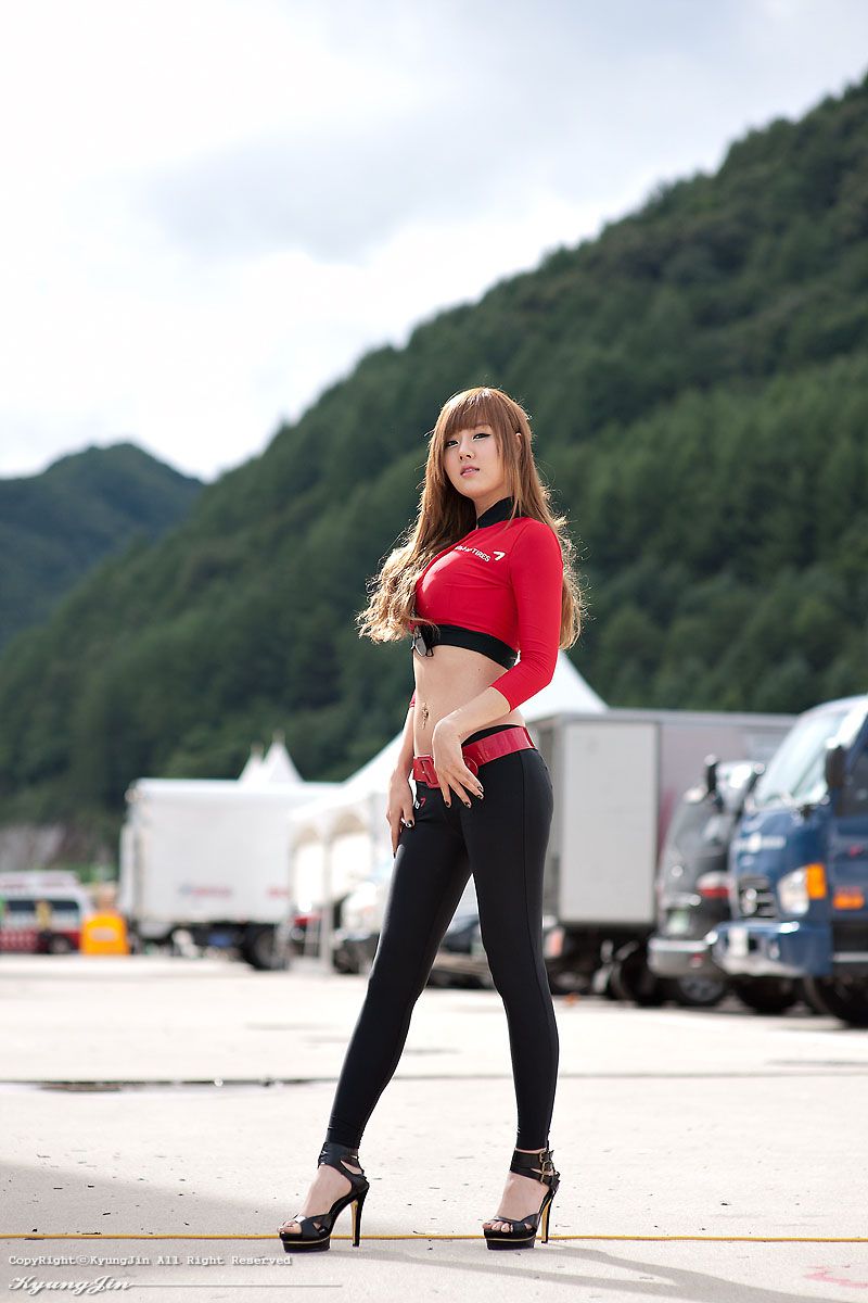 韩国车模黄美姬 Hwang Mi Hee《车展图片系列》合集版 Cosplay-第18张