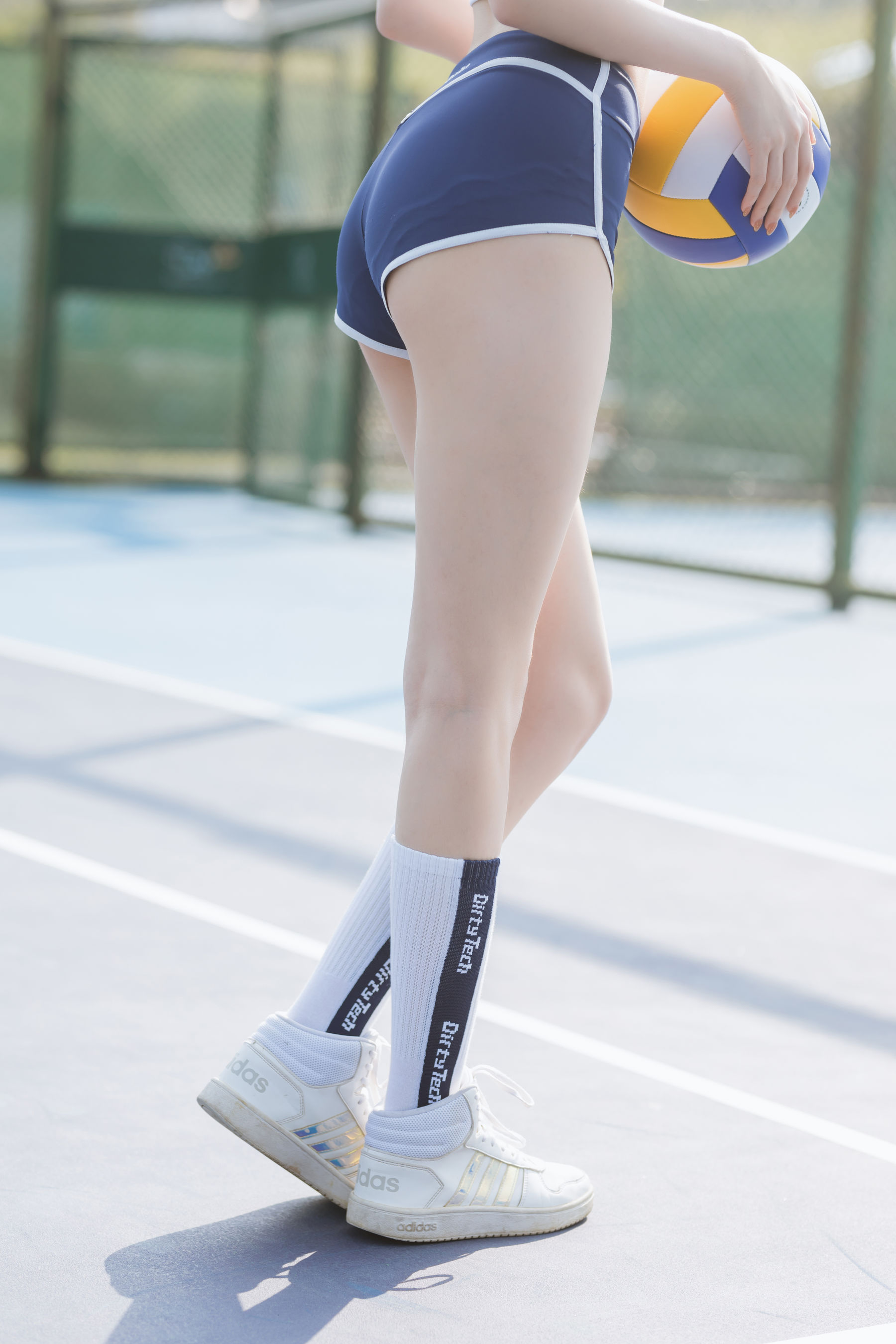 许岚(叁月life) – 夏日运动服 Cosplay-第7张