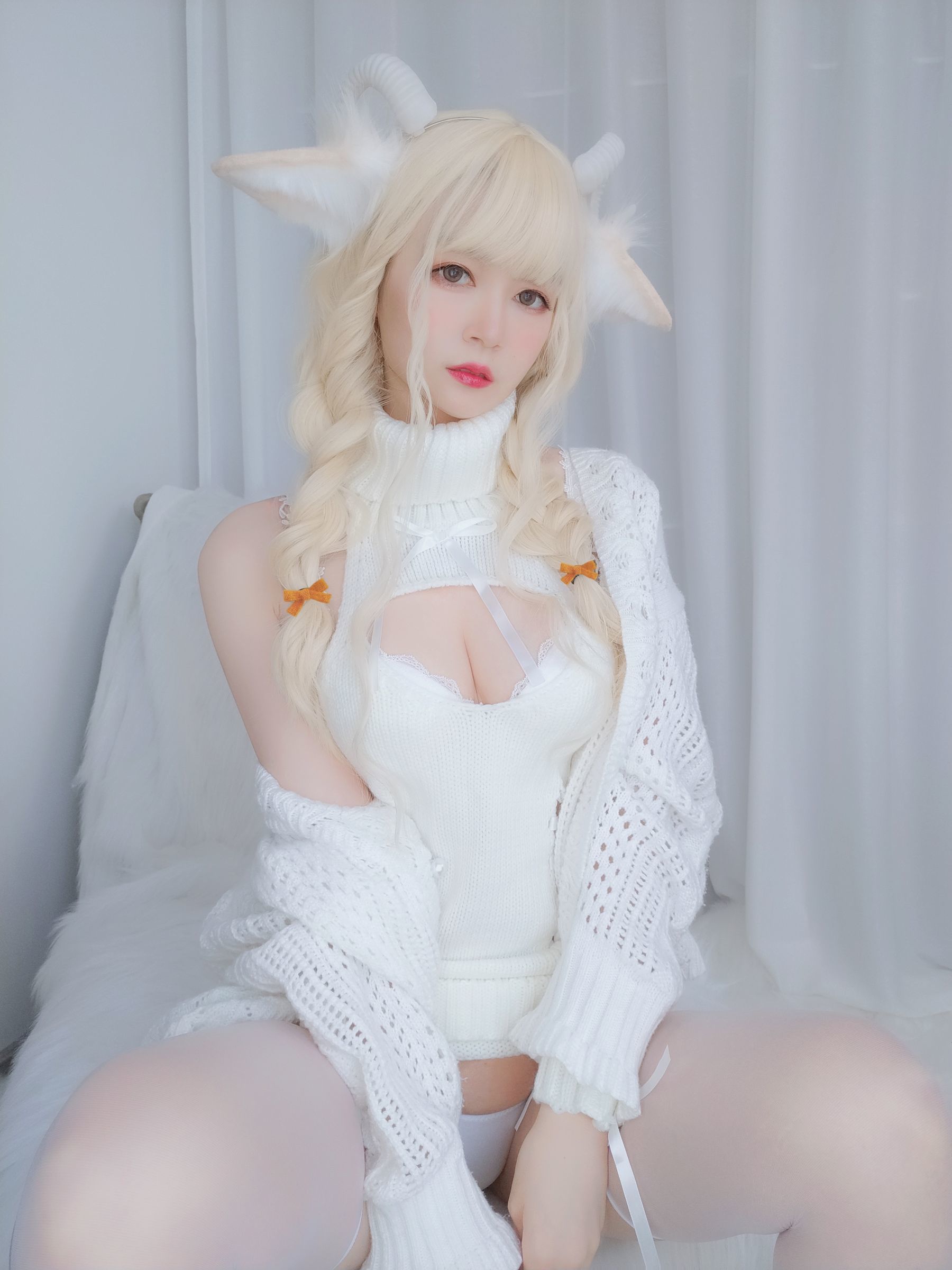 Coser小姐姐白银 – 小白羊 Cosplay-第3张