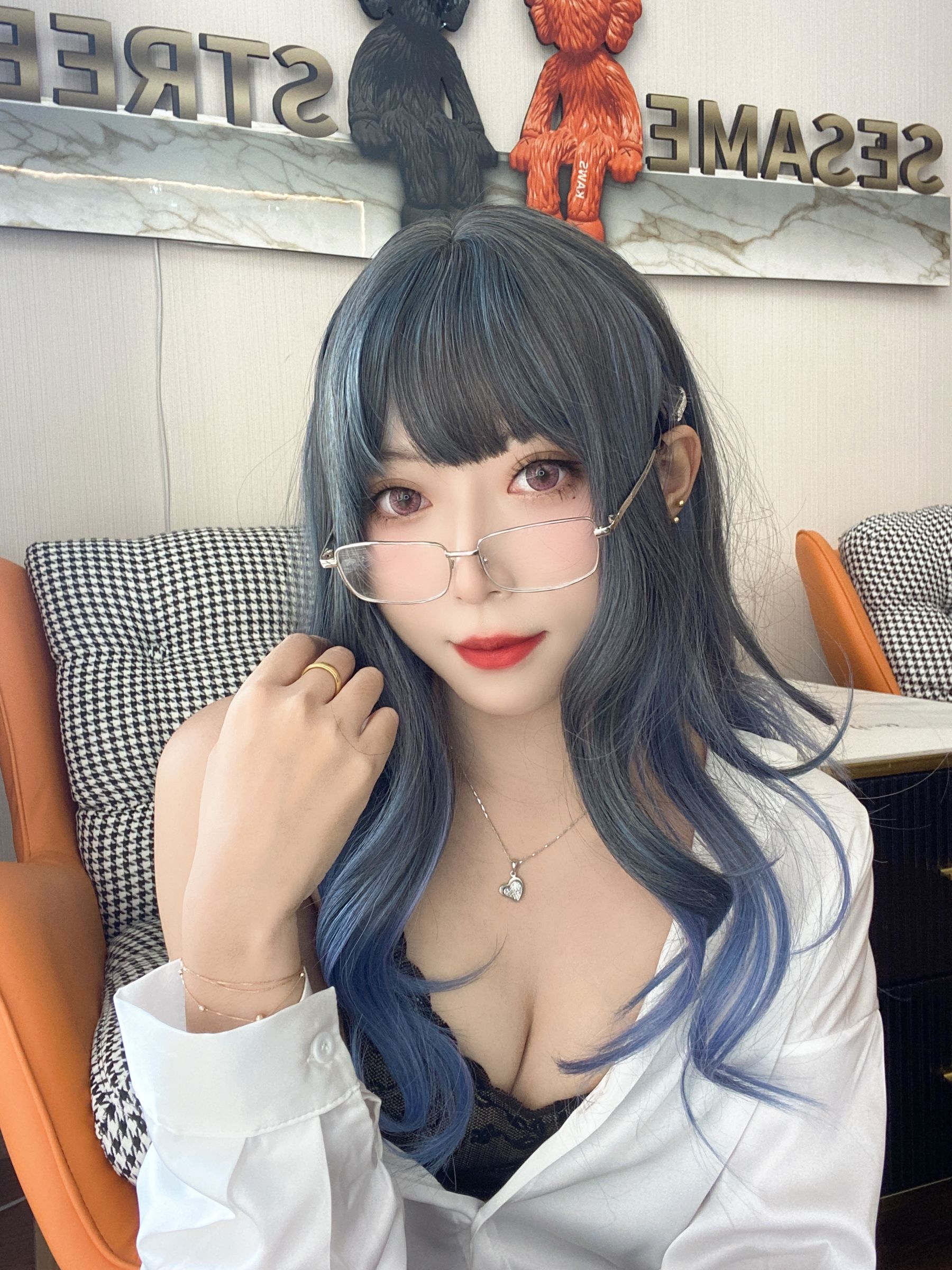 动漫博主Money冷冷 – 白衬衫 Cosplay-第46张