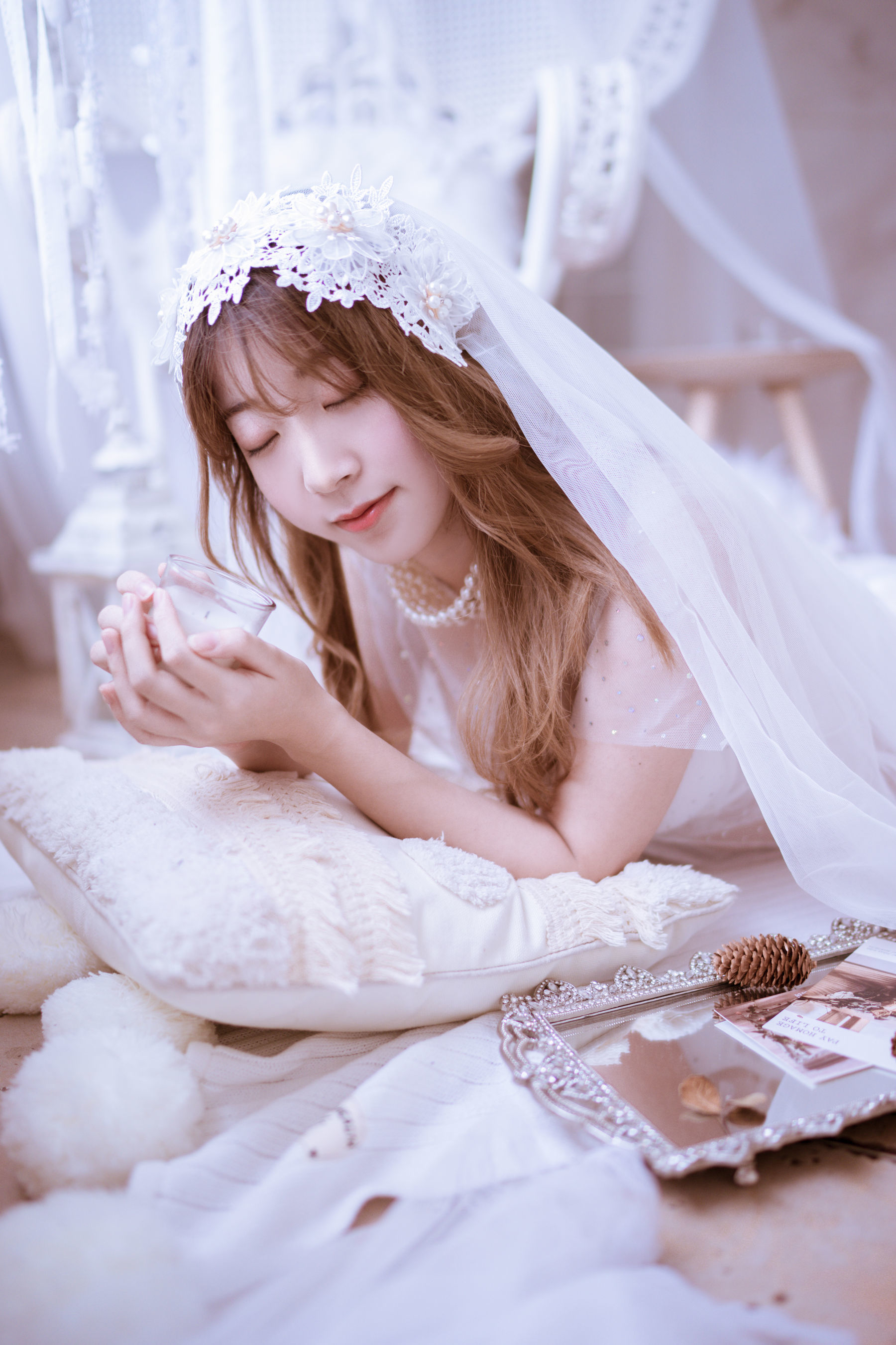 [萝莉COS] 黑川 – 年上彼女 婚纱+毛衣 Cosplay-第23张