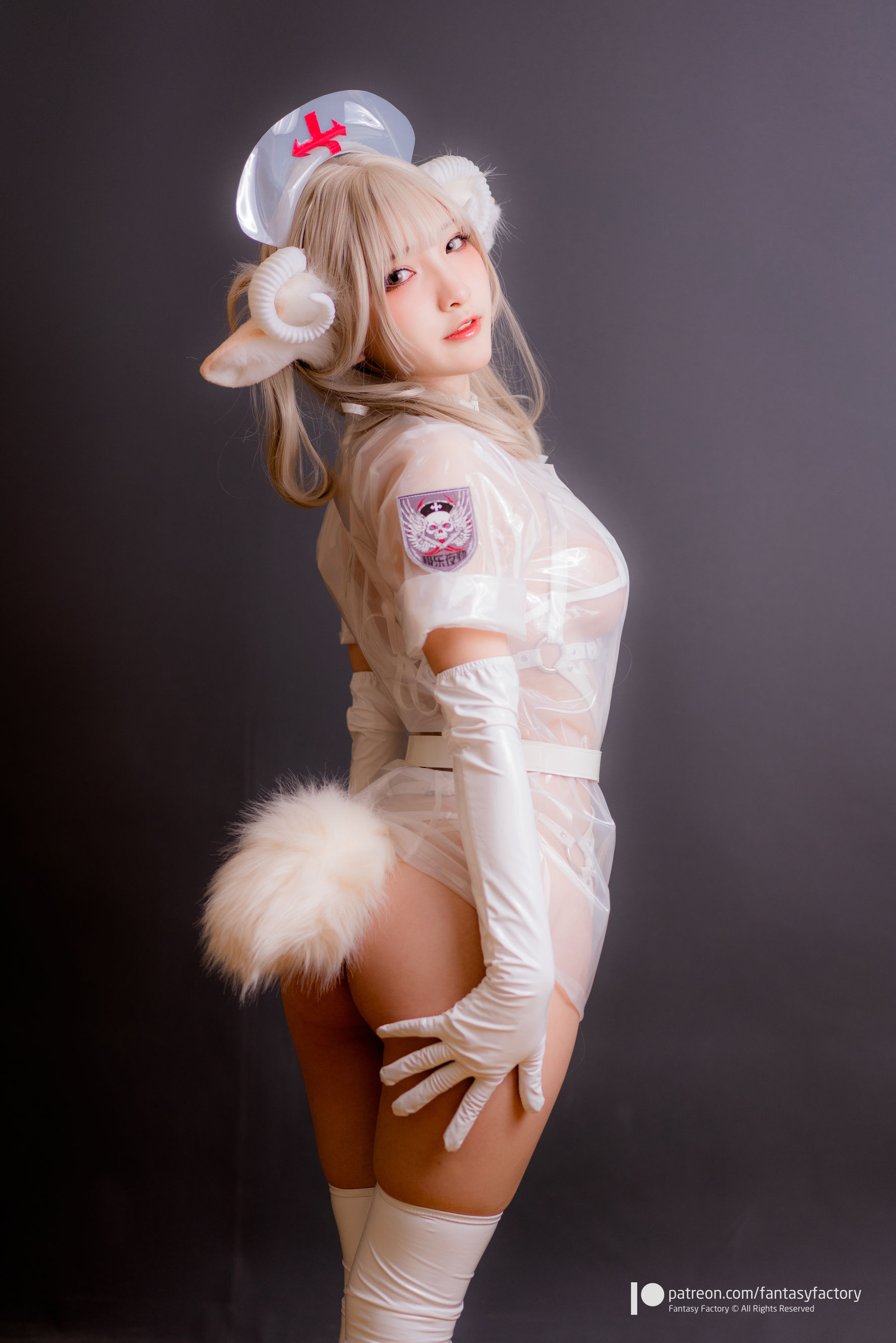 [Cosplay写真] 小丁 《Fantasy Factory》 – 2020.06 护士 死库水 Cosplay-第60张