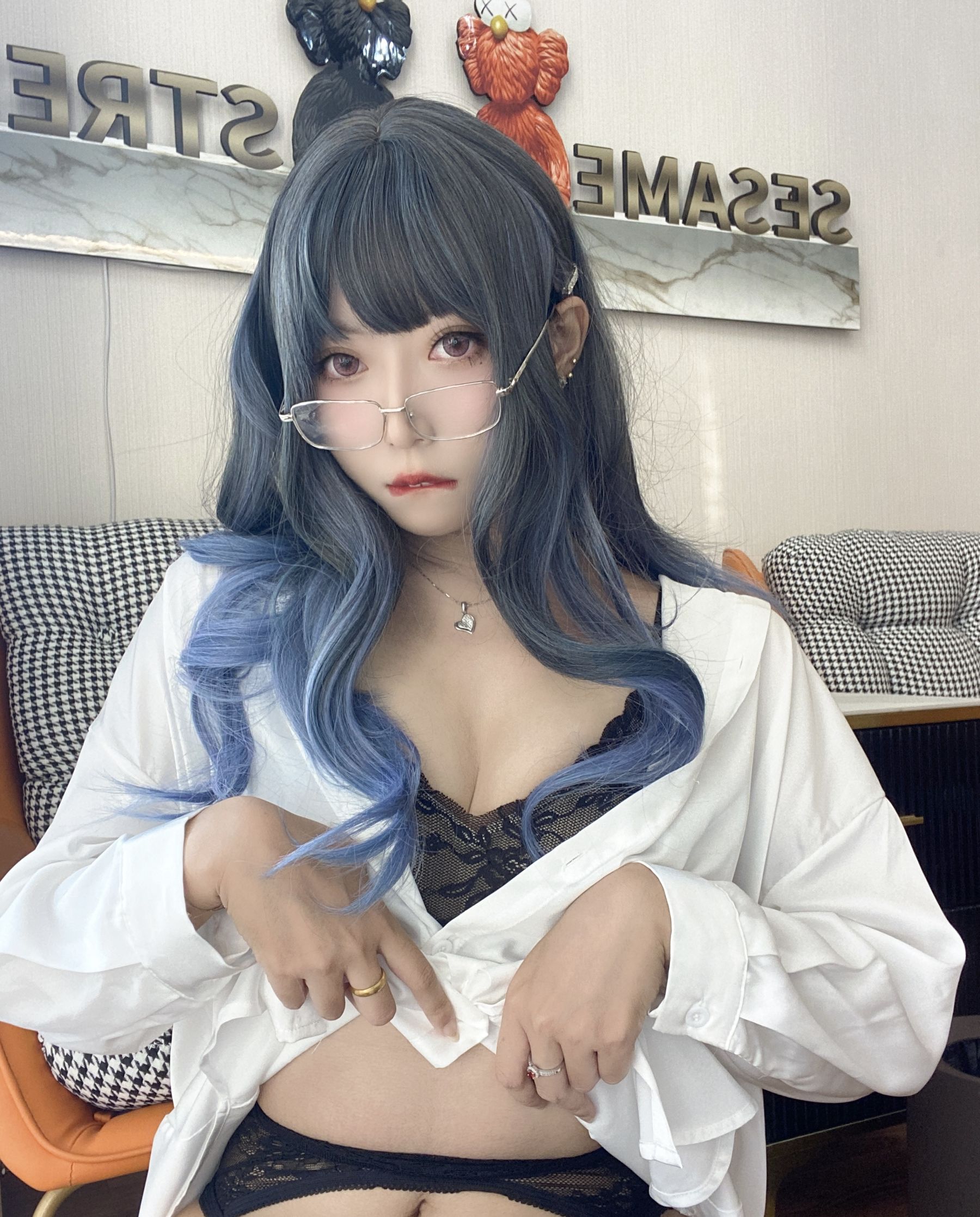 动漫博主Money冷冷 – 白衬衫 Cosplay-第67张