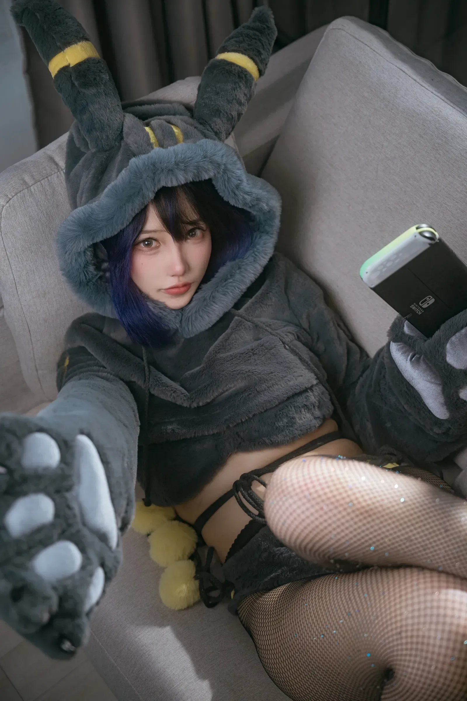狐洛洛子 – 月之伊布 Cosplay-第1张