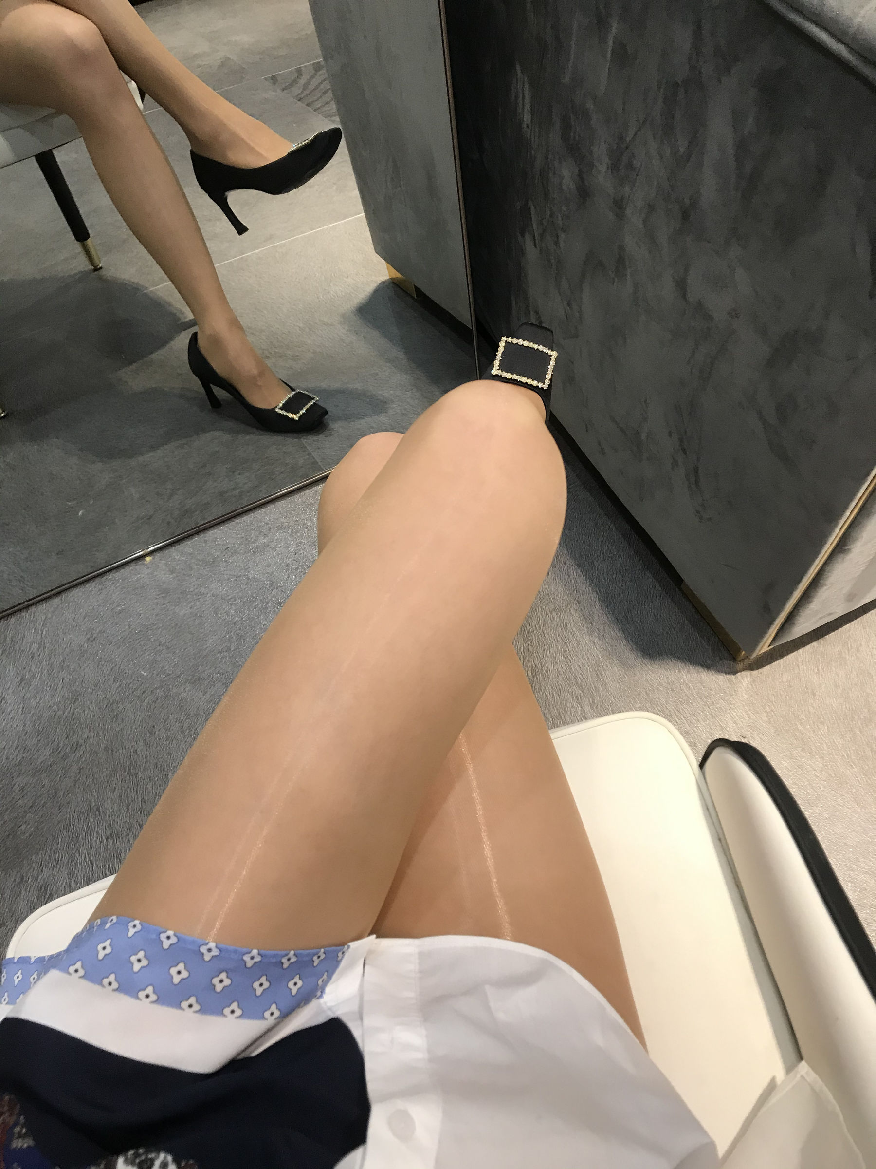 丝足博主麋鹿_Monroe 2020.04.29 肉色亮丝 Cosplay-第8张