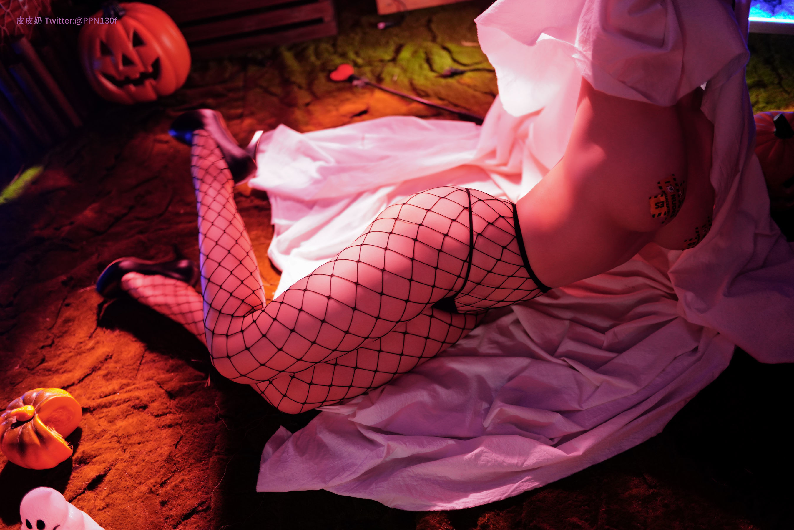 皮皮奶可可爱了啦 – 万圣节幽灵 Cosplay-第4张