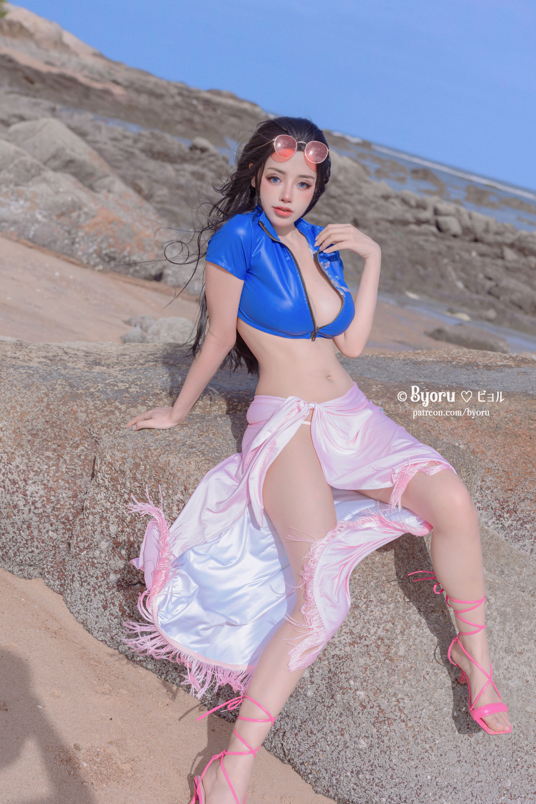 日本性感萝莉Byoru – Nico Robin Cosplay-第3张