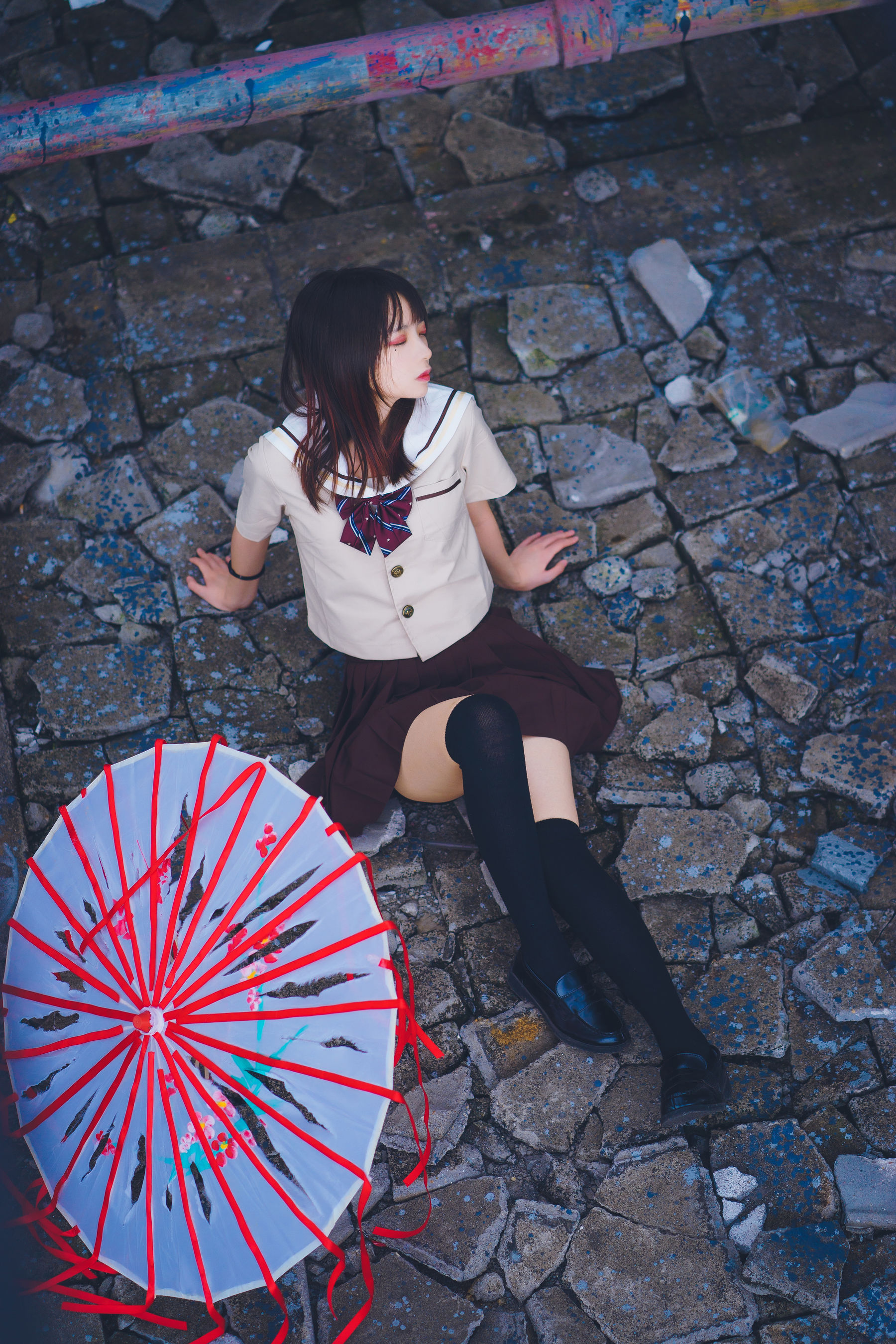 [萝莉COS] 疯猫ss《丝袜狂想曲(伞)》 Cosplay-第4张