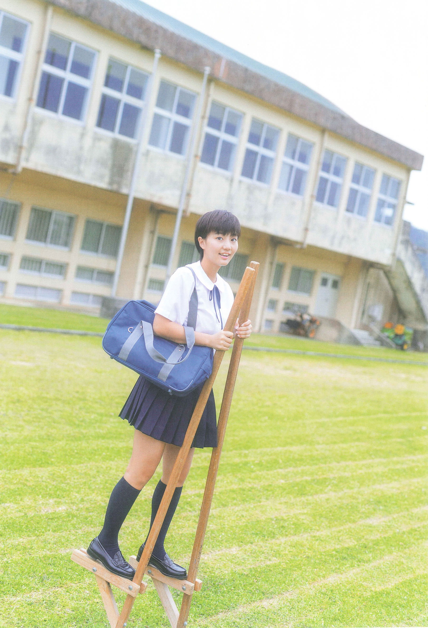 Manami Arai 新井愛瞳『セブンティーンズ@ブルー』1st写真集 Cosplay-第8张
