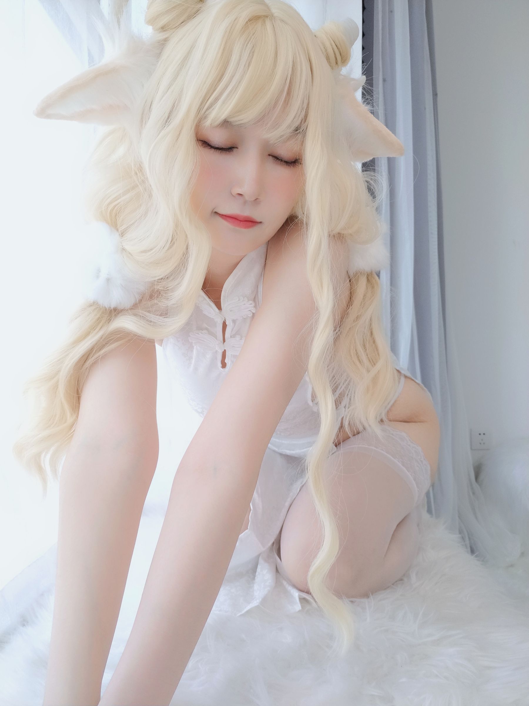 Coser小姐姐白银 – 白旗袍 Cosplay-第54张