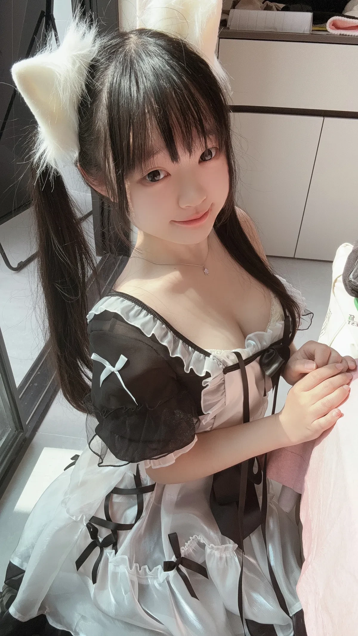 神沢永莉 – 主人喜欢这套吗 Cosplay-第1张