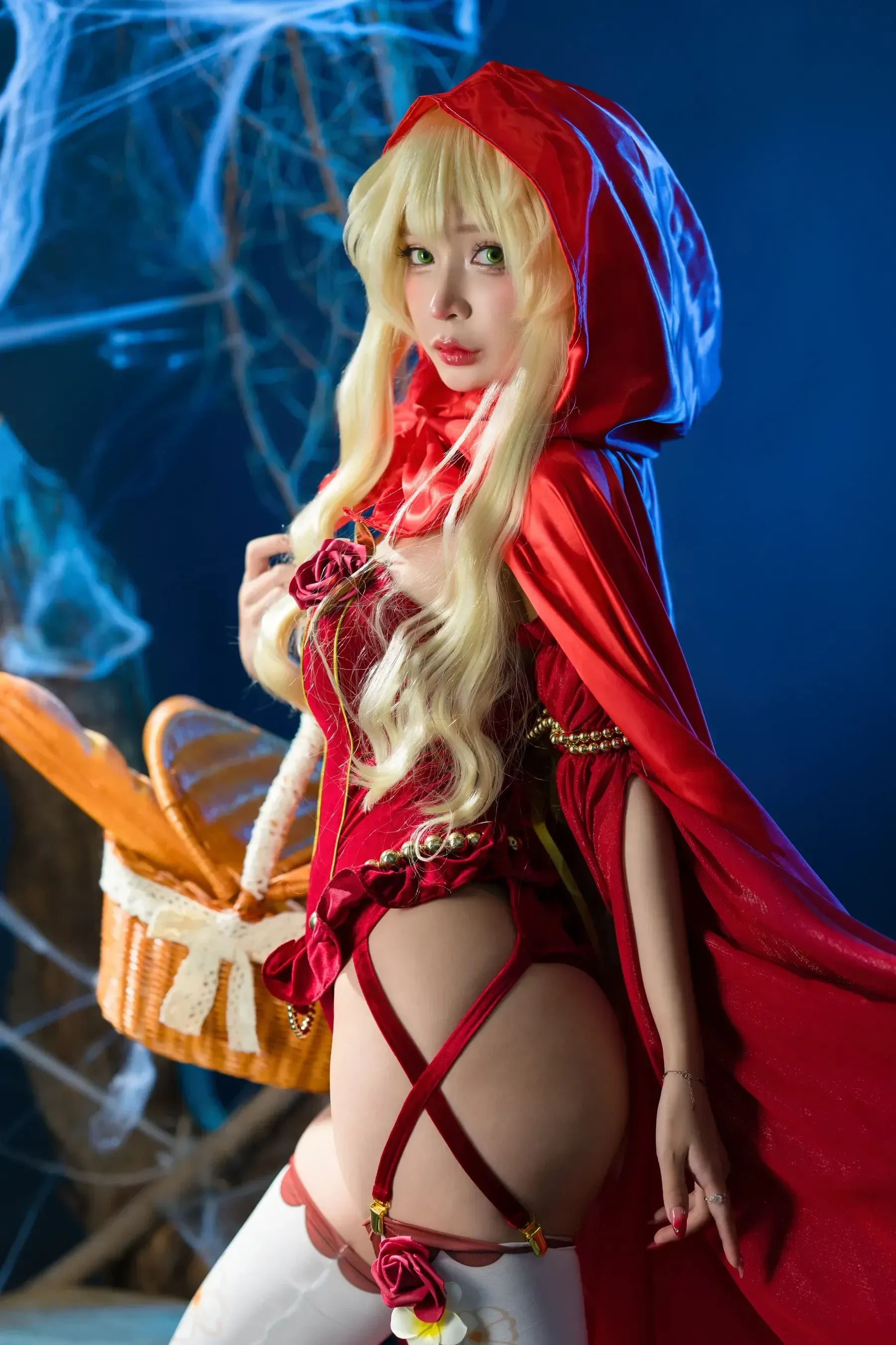 Umeko J – Red Riding Hood Cosplay-第1张